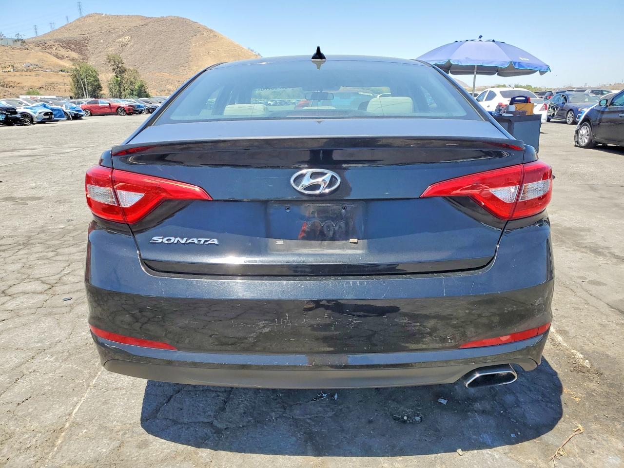2015 Hyundai Sonata Se Black vin: 5NPE24AF5FH052097