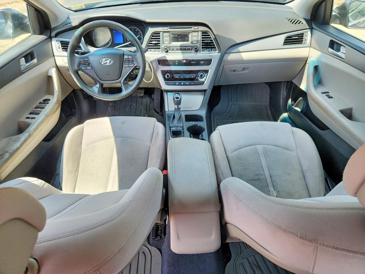 2015 Hyundai Sonata Se Черный vin: 5NPE24AF5FH122472
