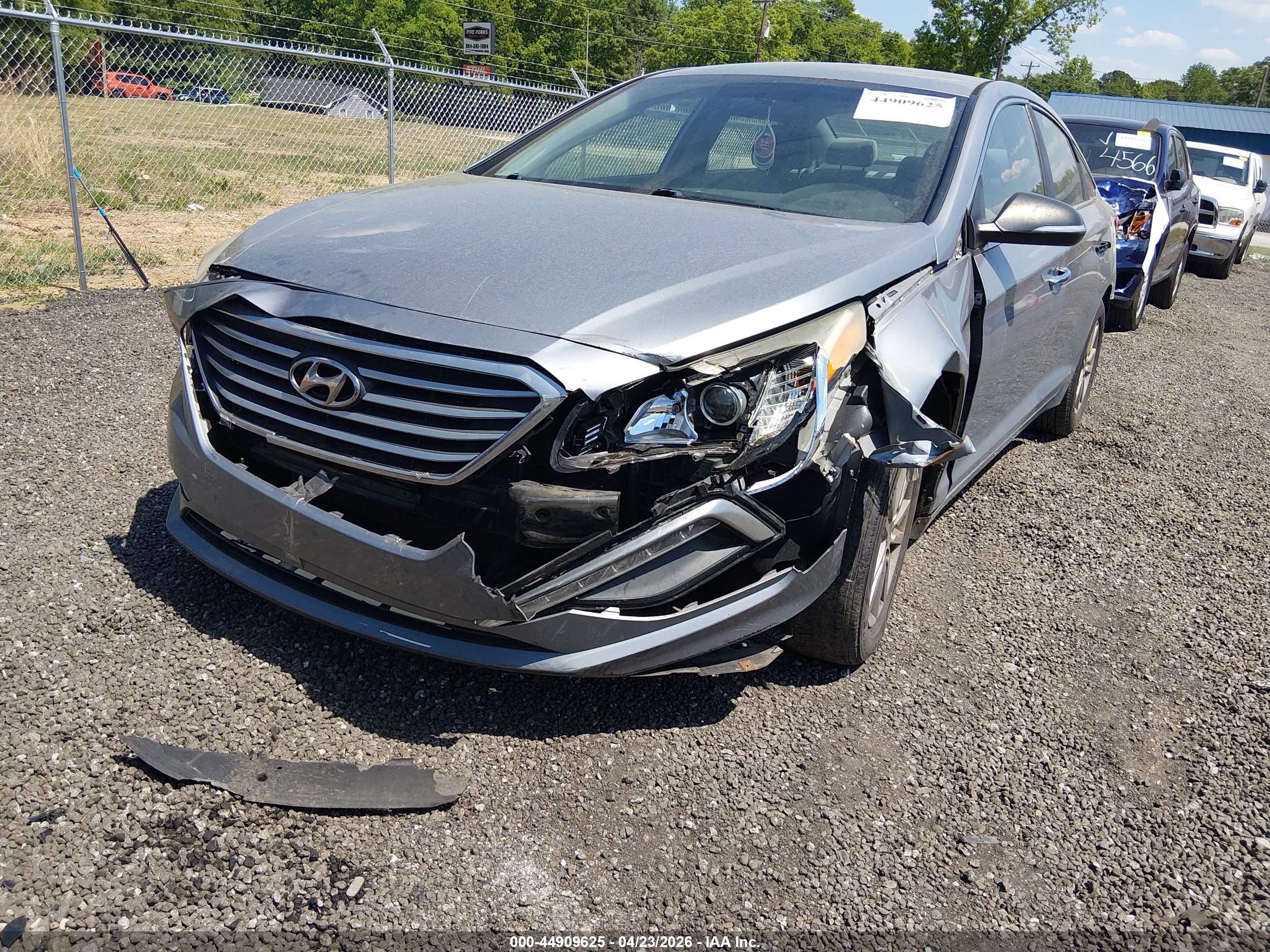 2015 Hyundai Sonata Se Gray vin: 5NPE24AF5FH123198