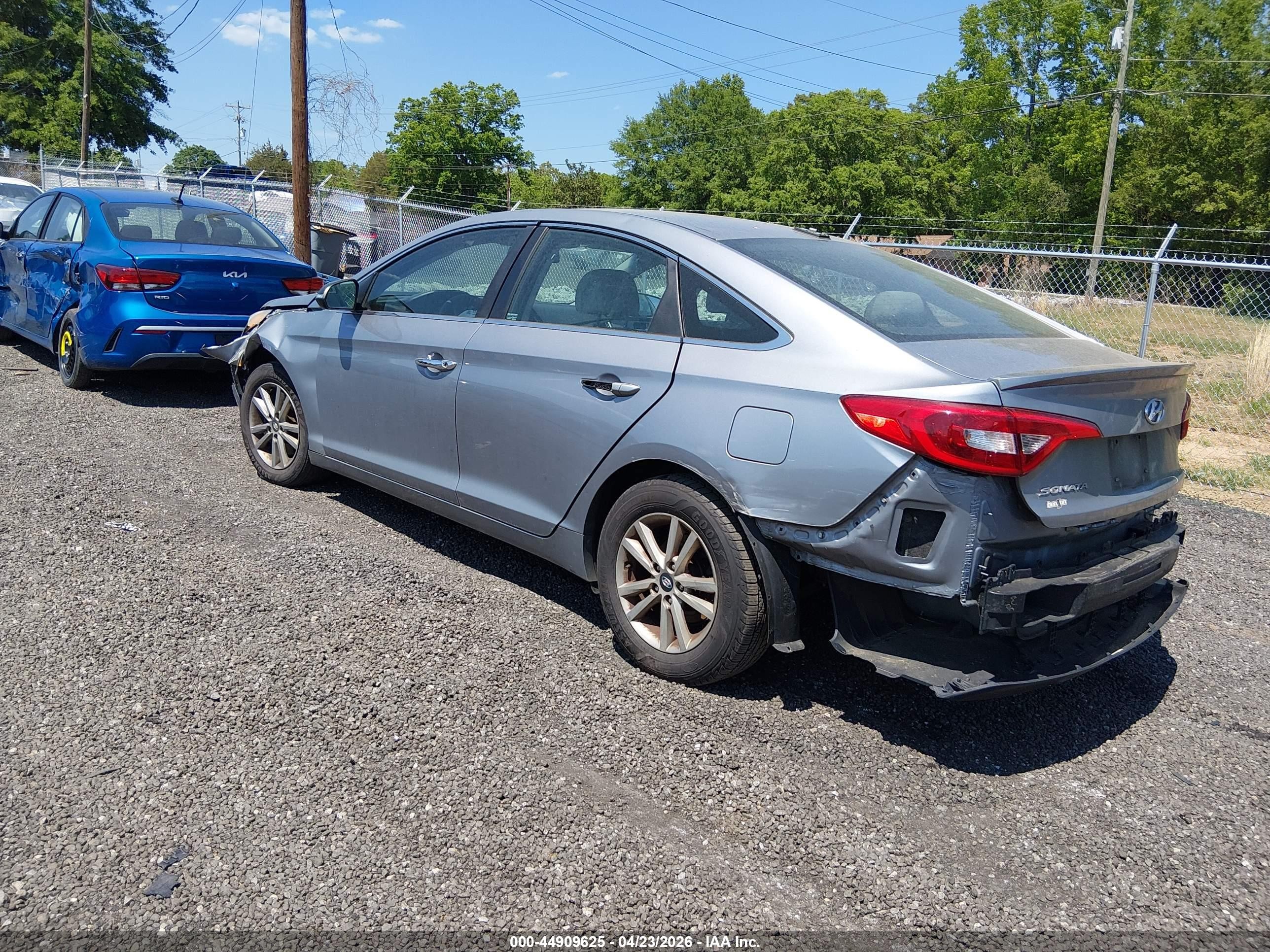 2015 Hyundai Sonata Se Gray vin: 5NPE24AF5FH123198