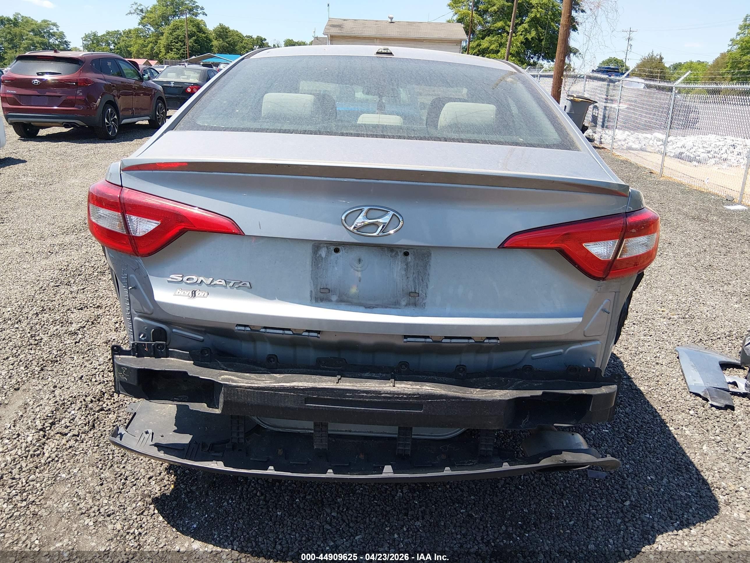 2015 Hyundai Sonata Se Gray vin: 5NPE24AF5FH123198