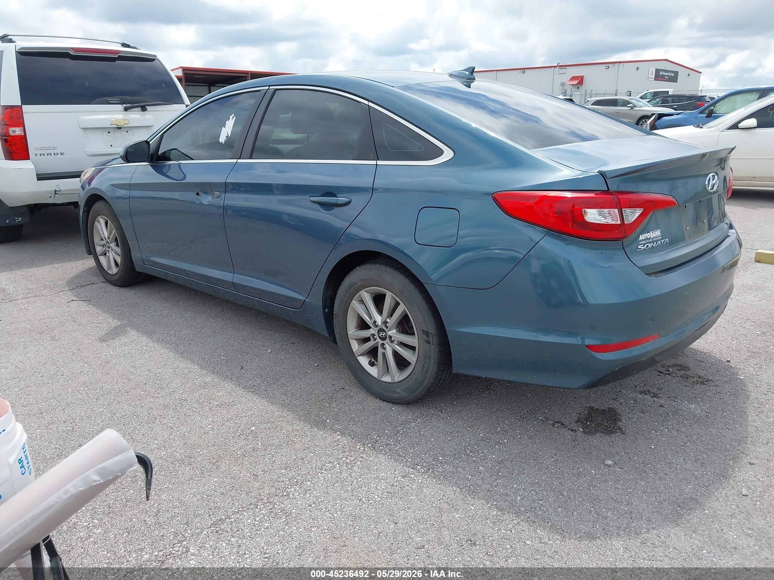 2015 Hyundai Sonata Se Blue vin: 5NPE24AF5FH133732