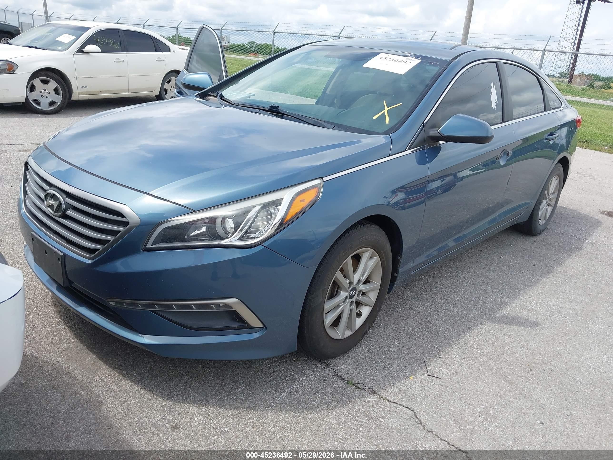 2015 Hyundai Sonata Se Blue vin: 5NPE24AF5FH133732