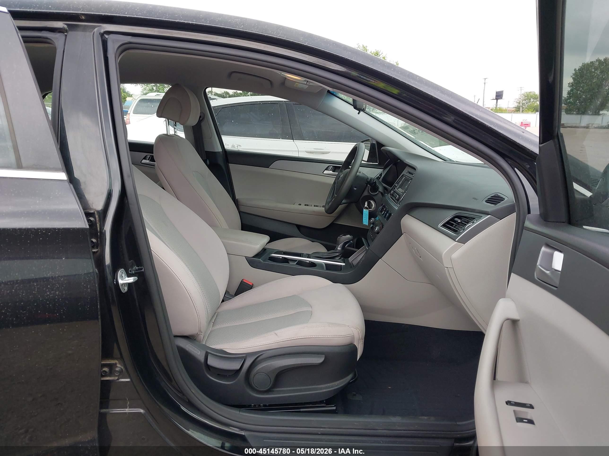 2015 Hyundai Sonata Se Black vin: 5NPE24AF5FH145461