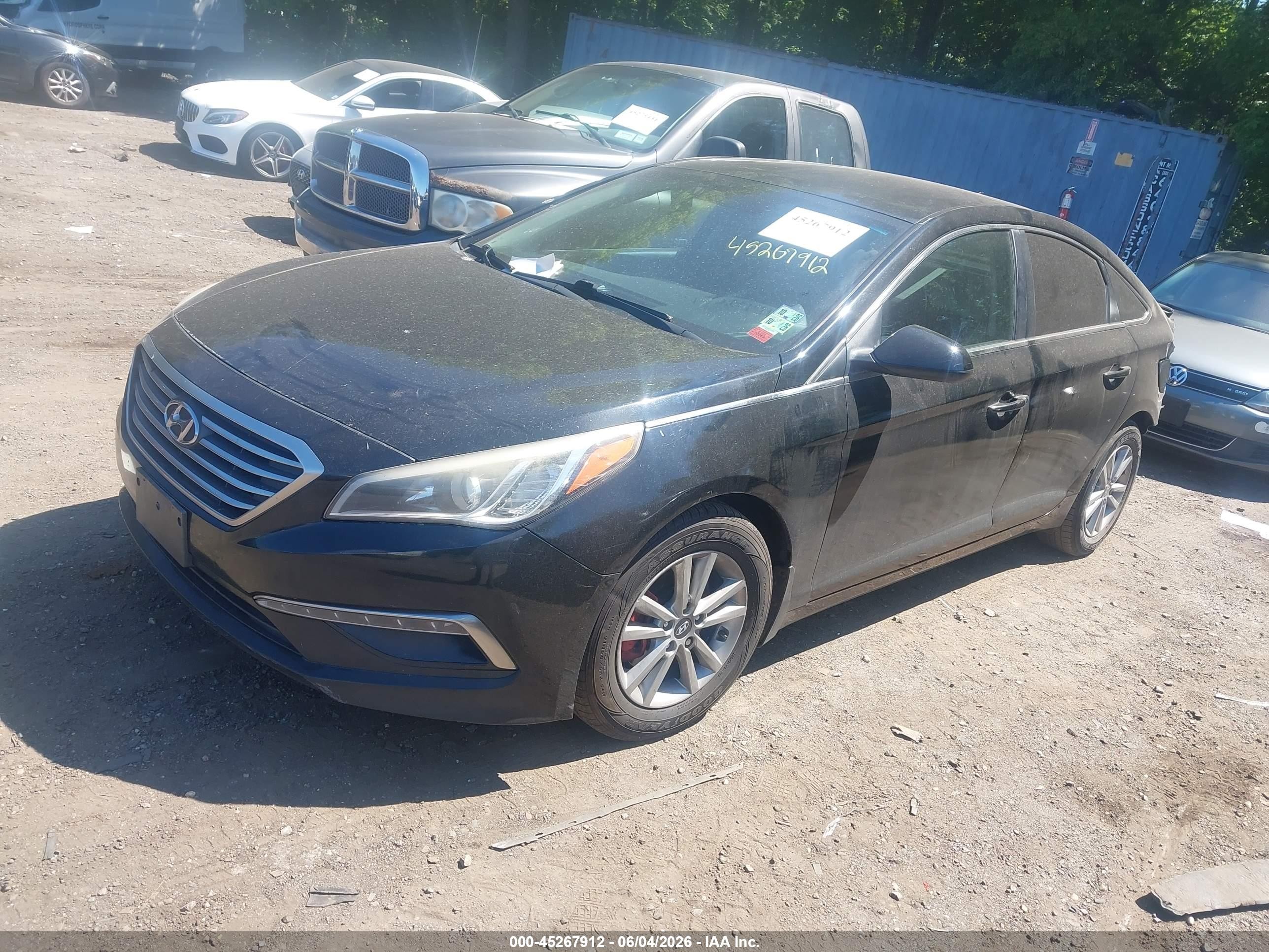 2015 Hyundai Sonata Se Black vin: 5NPE24AF5FH145511