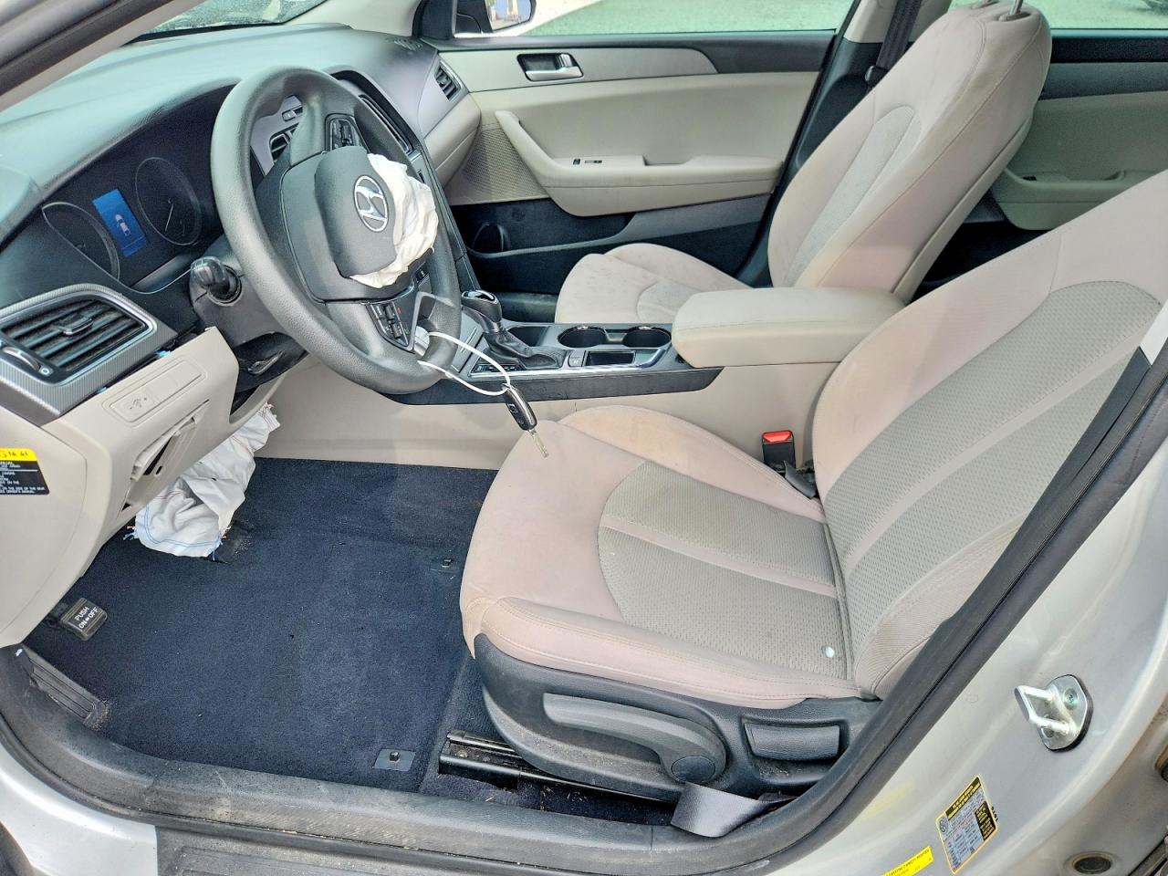 2015 Hyundai Sonata Se White vin: 5NPE24AF5FH147078