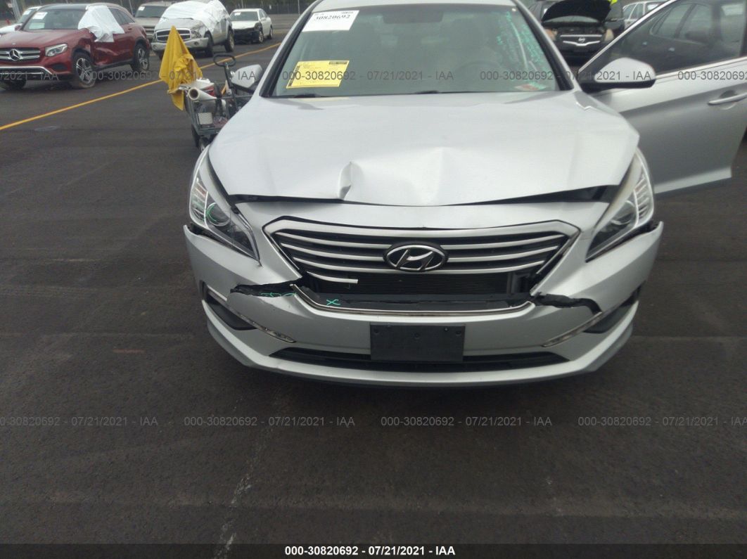 2015 Hyundai Sonata 2.4l Se Silver vin: 5NPE24AF5FH182963