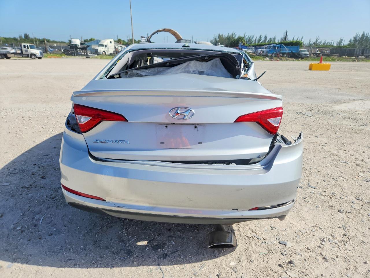 2015 Hyundai Sonata Se Silver vin: 5NPE24AF5FH182963