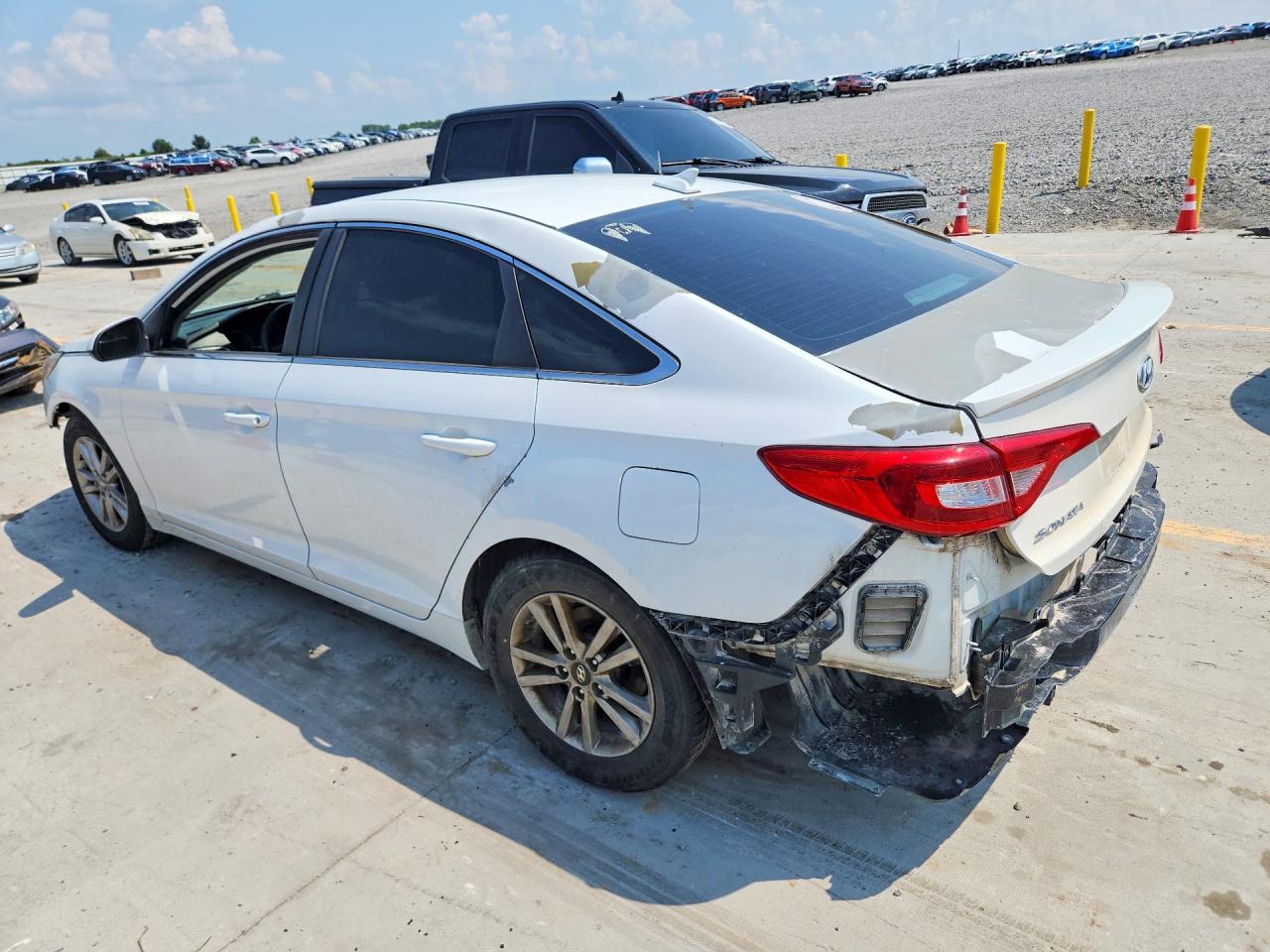 2015 Hyundai Sonata Se White vin: 5NPE24AF5FH185247