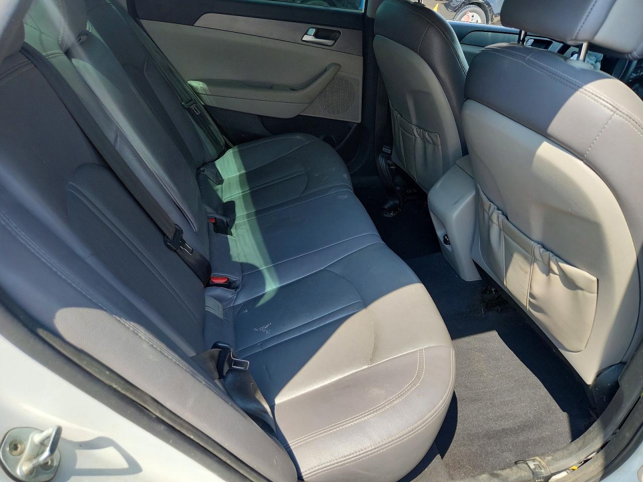 2015 Hyundai Sonata Se White vin: 5NPE24AF5FH185247