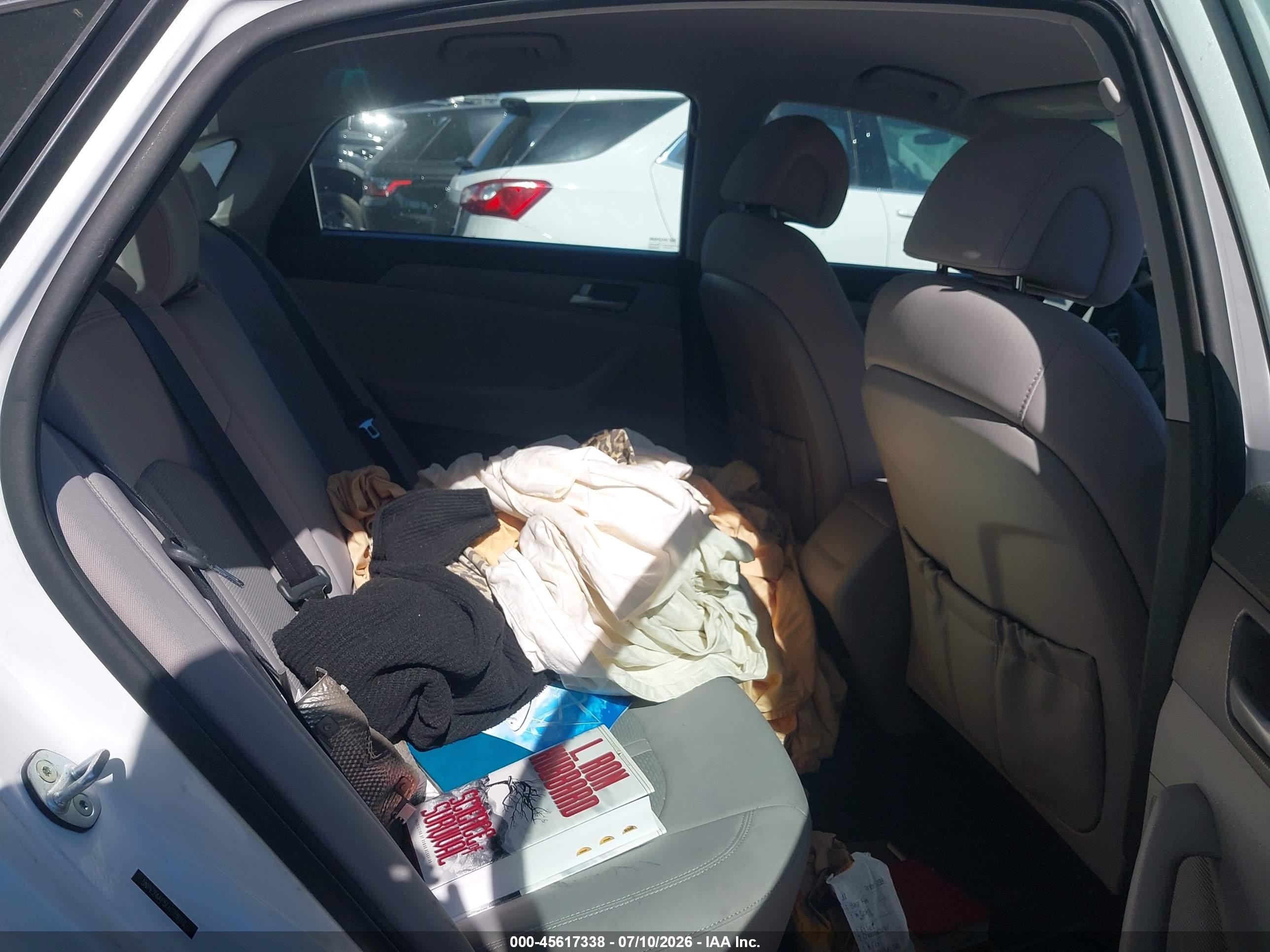 2015 Hyundai Sonata Se White vin: 5NPE24AF5FH188018