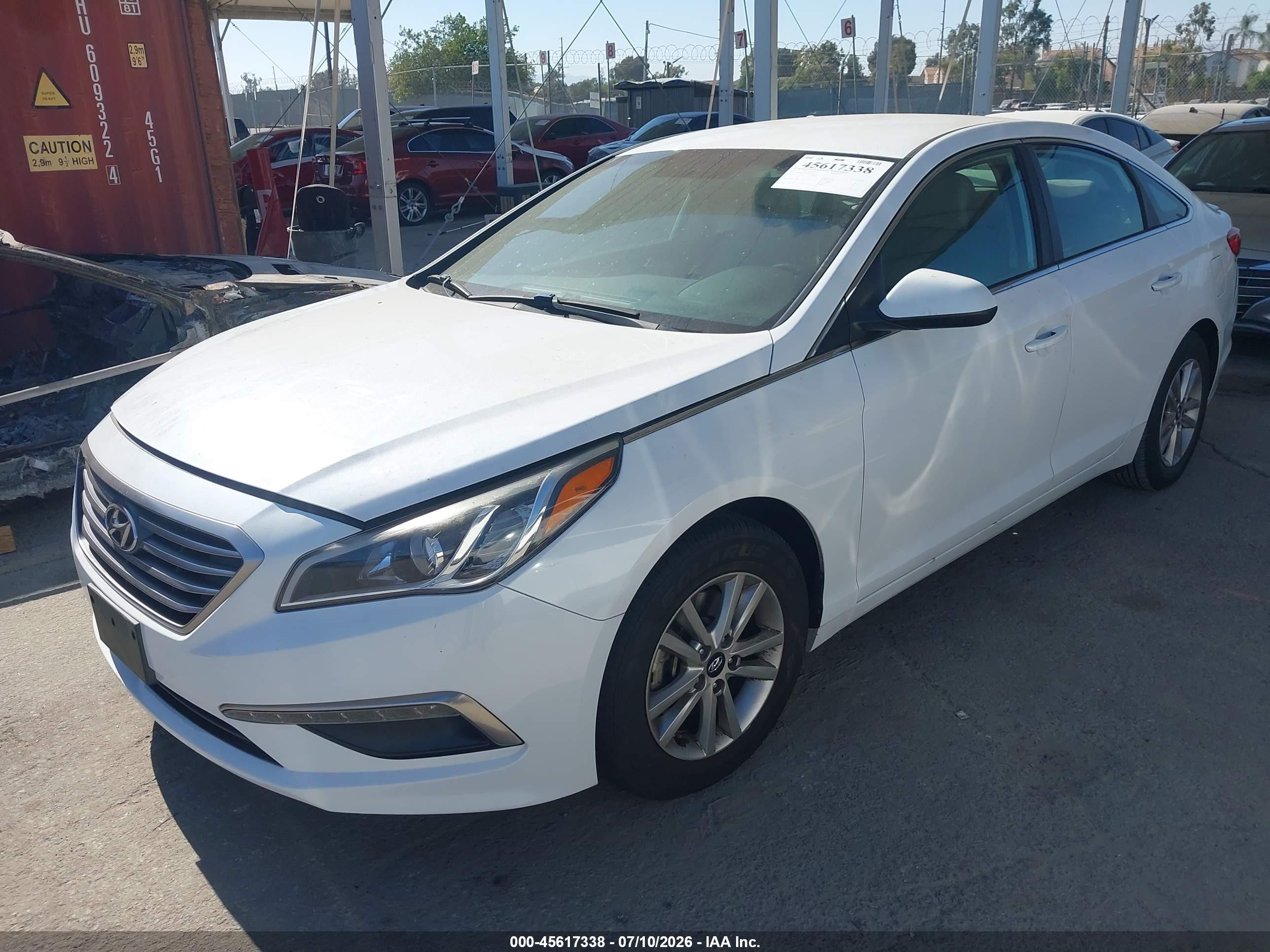 2015 Hyundai Sonata Se White vin: 5NPE24AF5FH188018