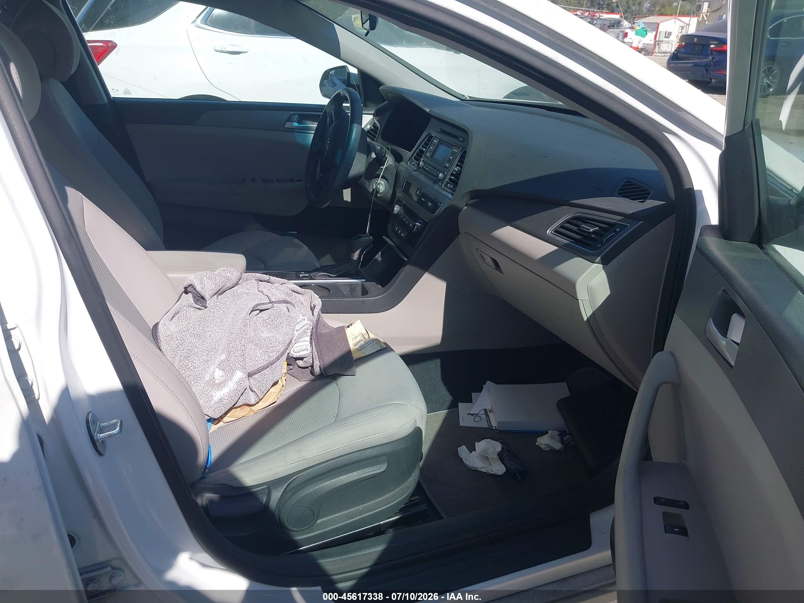 2015 Hyundai Sonata Se White vin: 5NPE24AF5FH188018