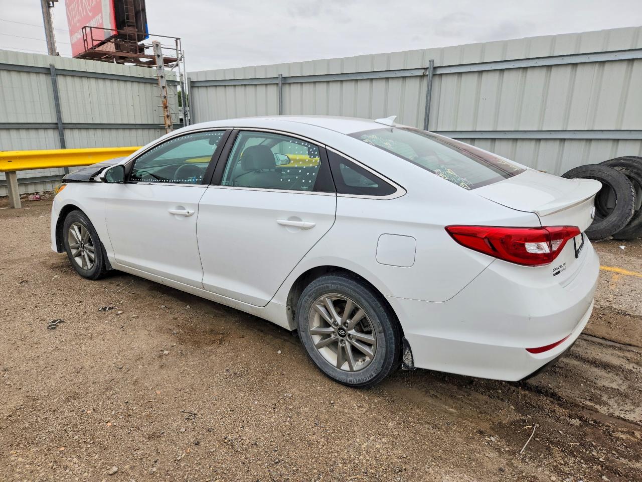 2015 Hyundai Sonata Se White vin: 5NPE24AF5FH188696