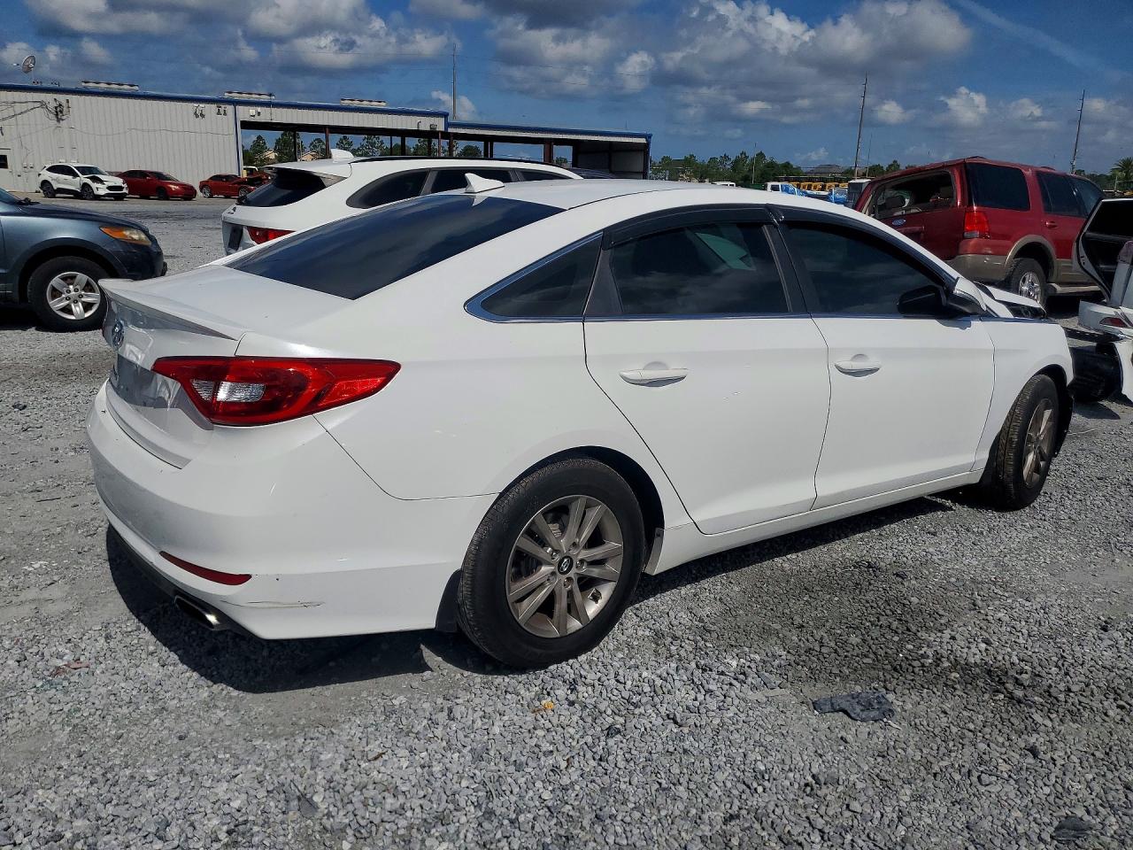 2015 Hyundai Sonata Se White vin: 5NPE24AF5FH191453