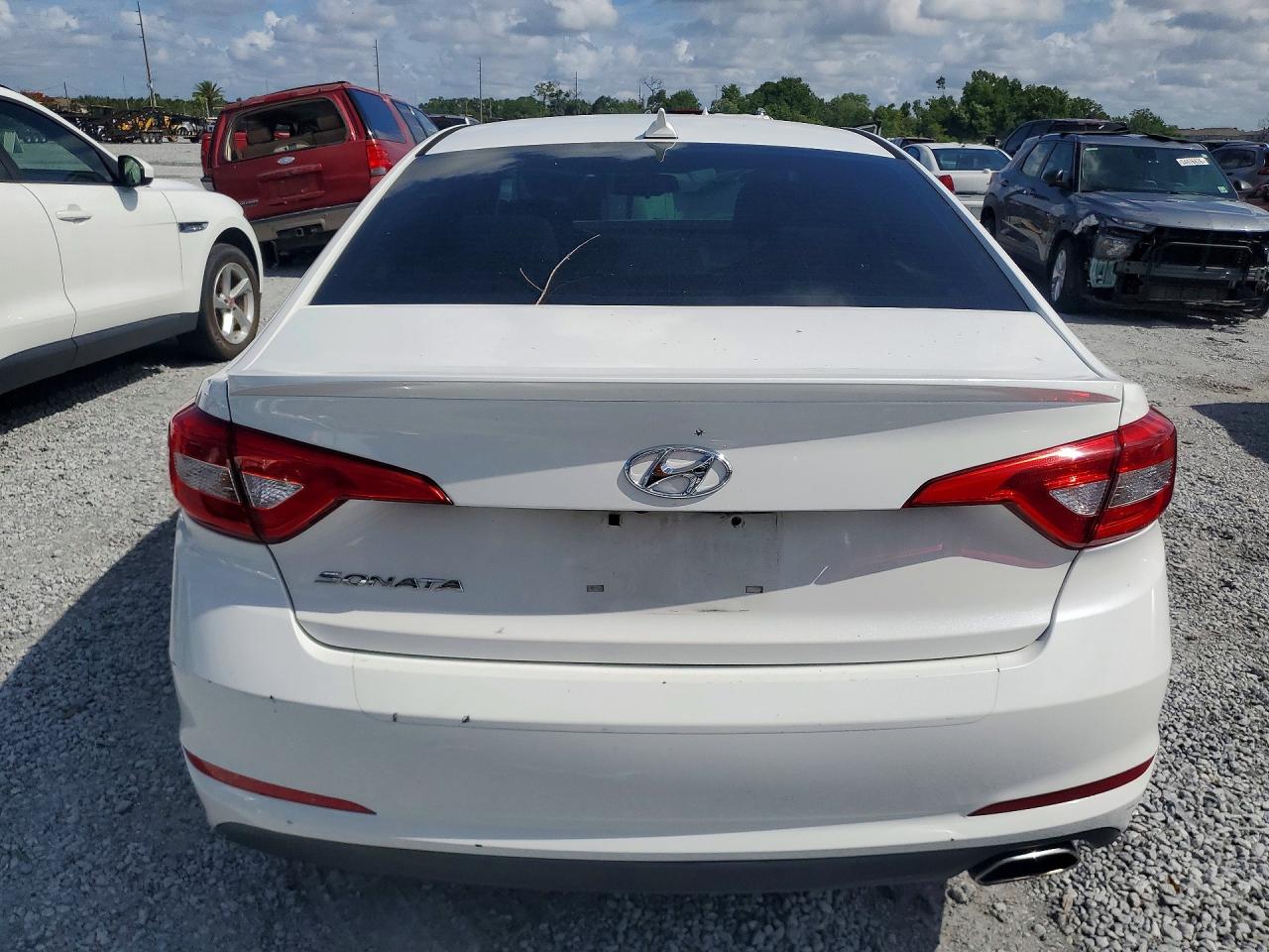 2015 Hyundai Sonata Se White vin: 5NPE24AF5FH191453