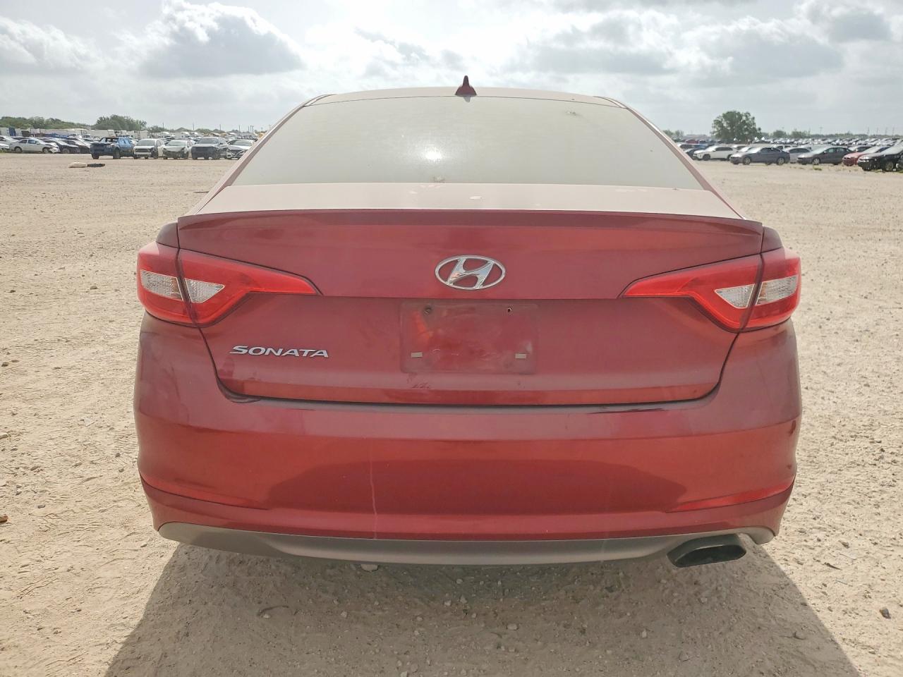 2015 Hyundai Sonata Se Red vin: 5NPE24AF5FH195132