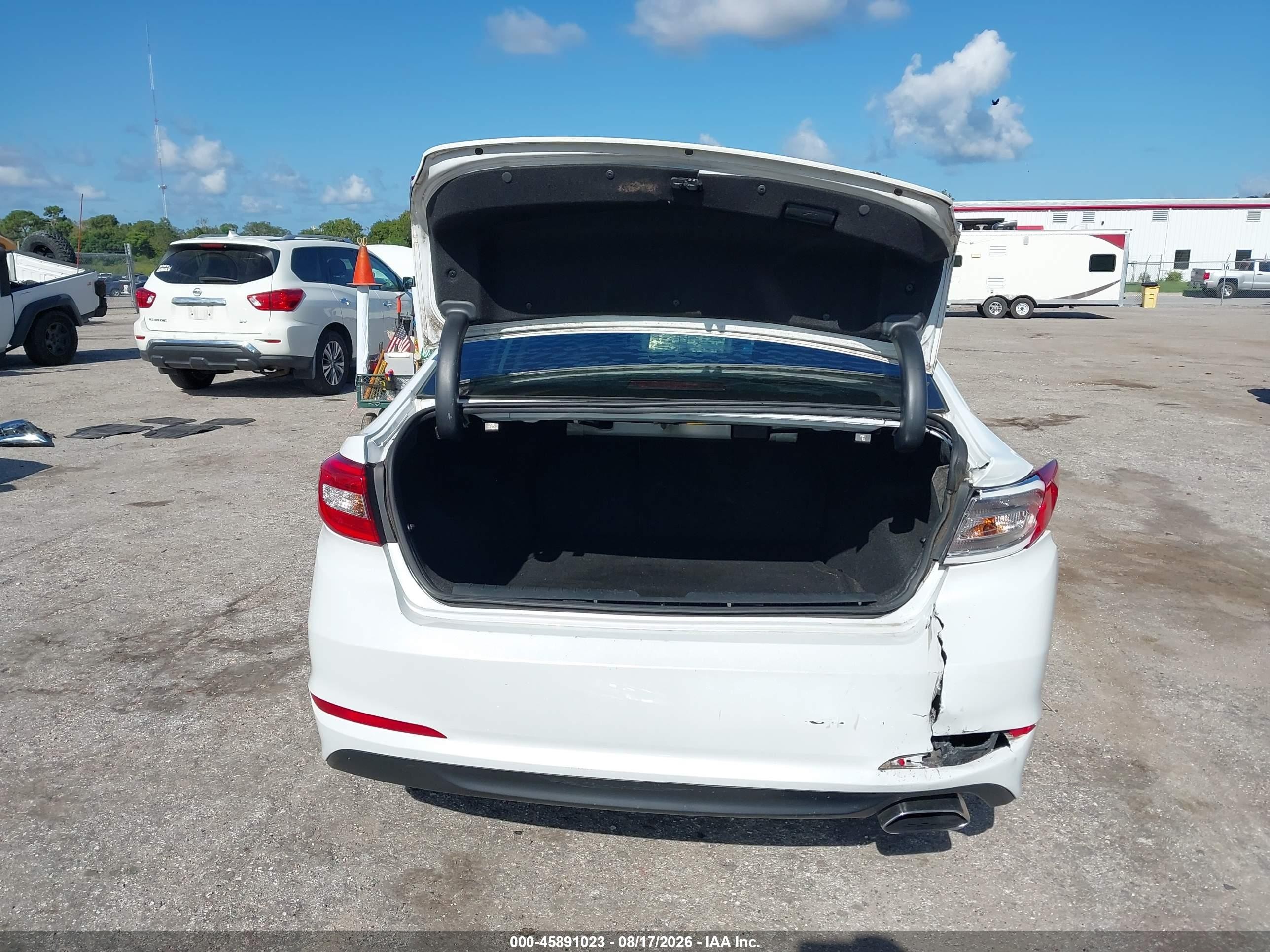 2015 Hyundai Sonata Se White vin: 5NPE24AF5FH203410