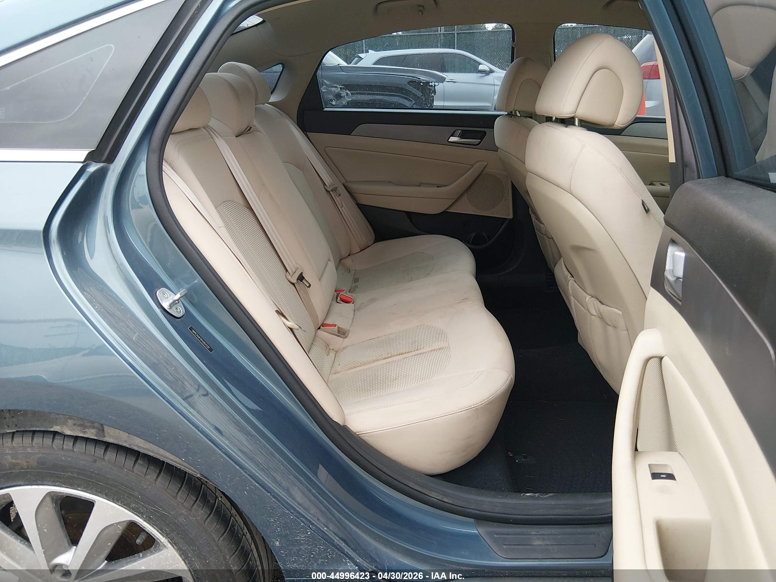 2015 Hyundai Sonata Se Blue vin: 5NPE24AF5FH207232