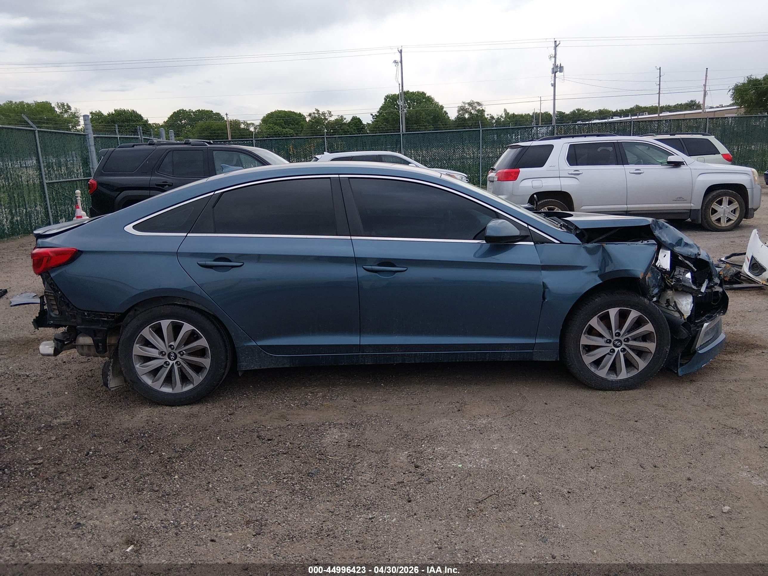 2015 Hyundai Sonata Se Blue vin: 5NPE24AF5FH207232