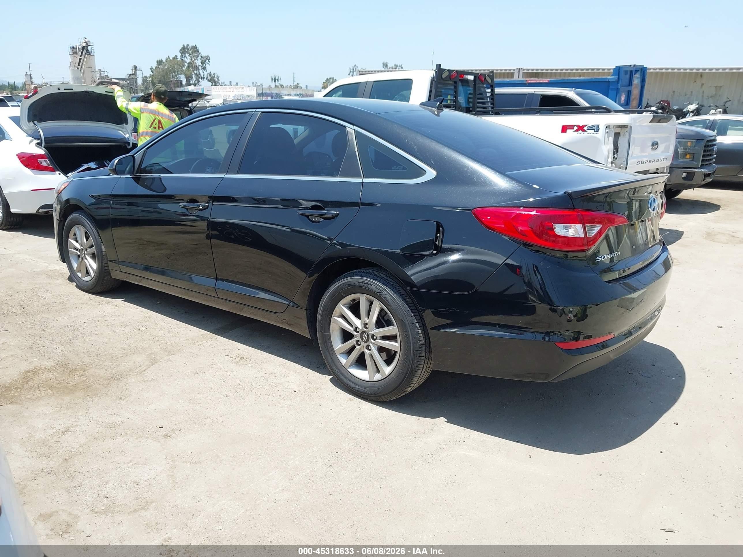 2015 Hyundai Sonata Se Black vin: 5NPE24AF5FH232213