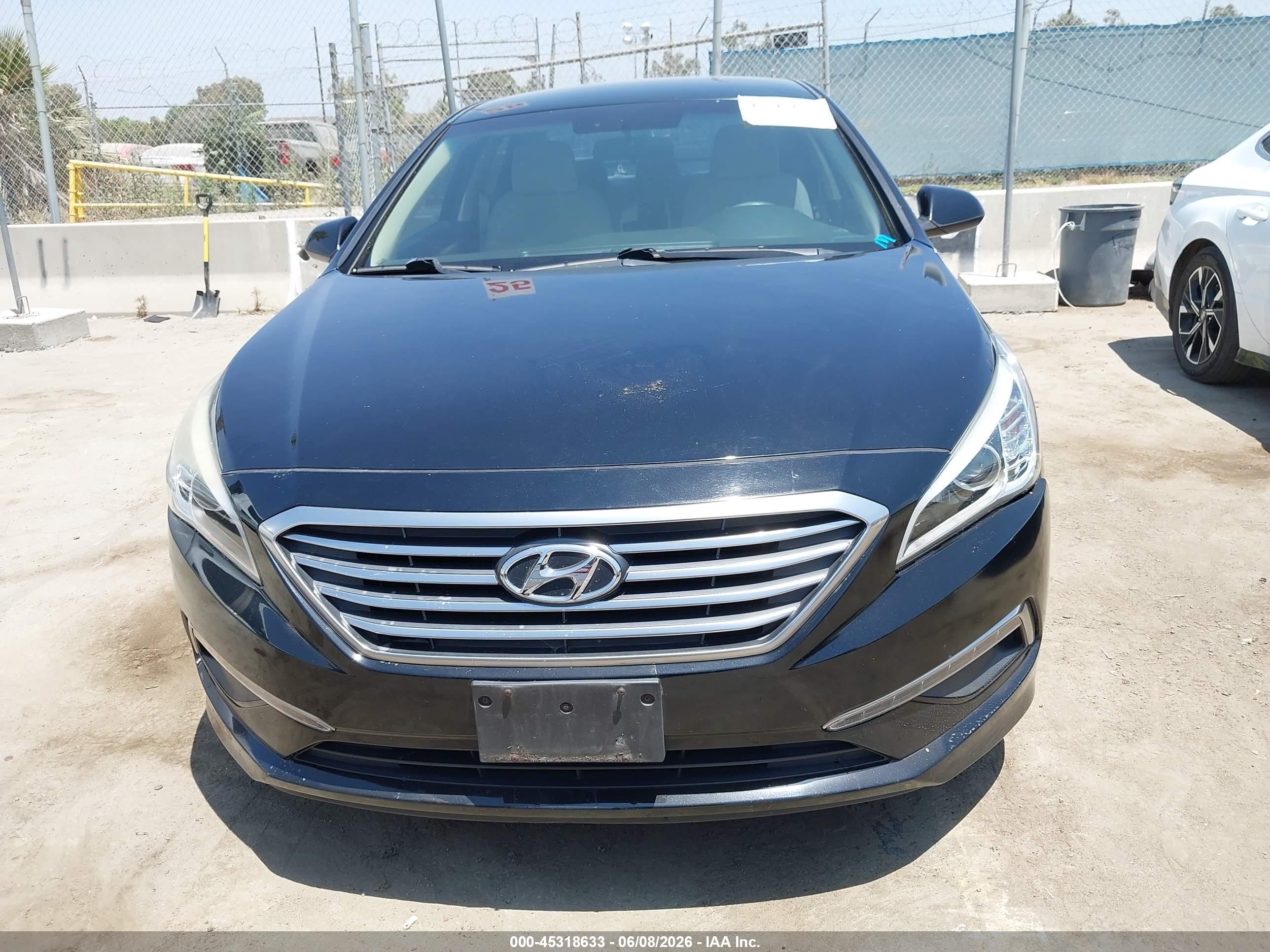 2015 Hyundai Sonata Se Black vin: 5NPE24AF5FH232213