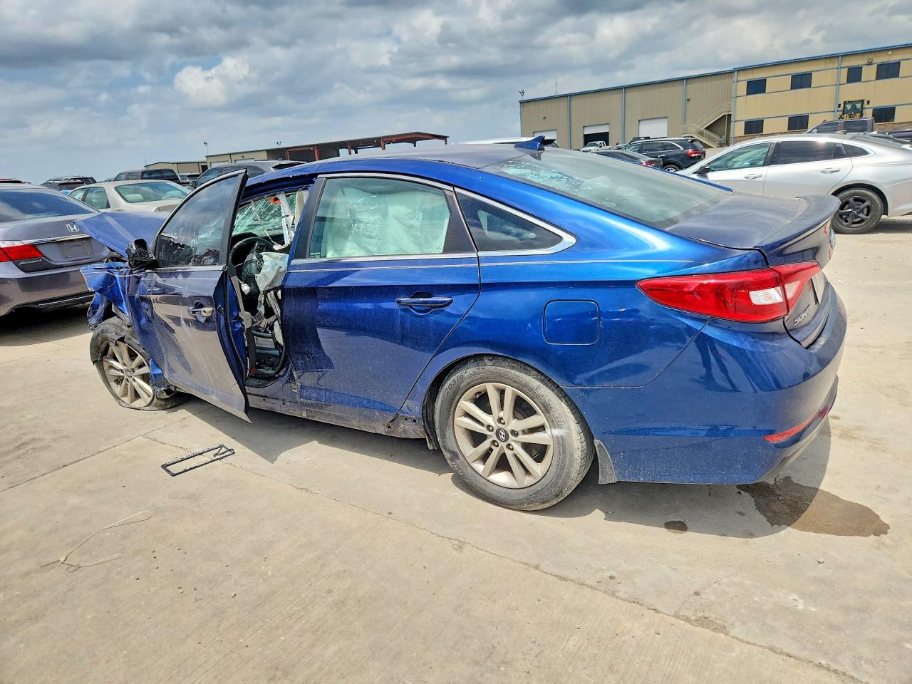 2015 Hyundai Sonata Se Blue vin: 5NPE24AF5FH243440