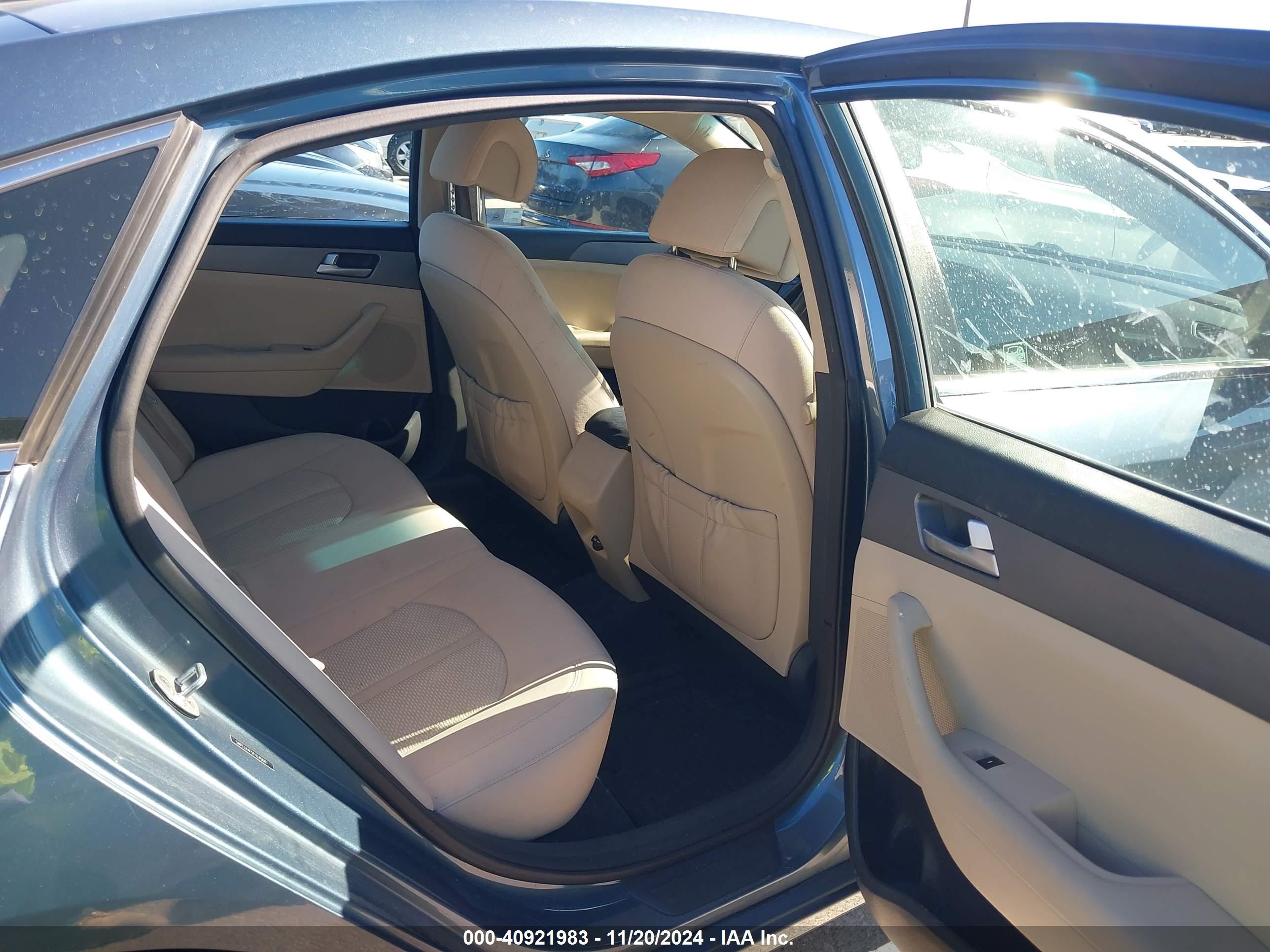 2015 Hyundai Sonata Se Blue vin: 5NPE24AF5FH245687