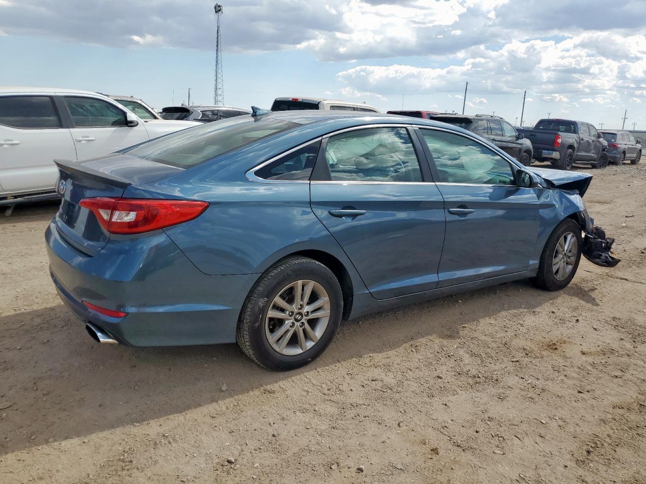 2015 Hyundai Sonata Se Blue vin: 5NPE24AF5FH245687