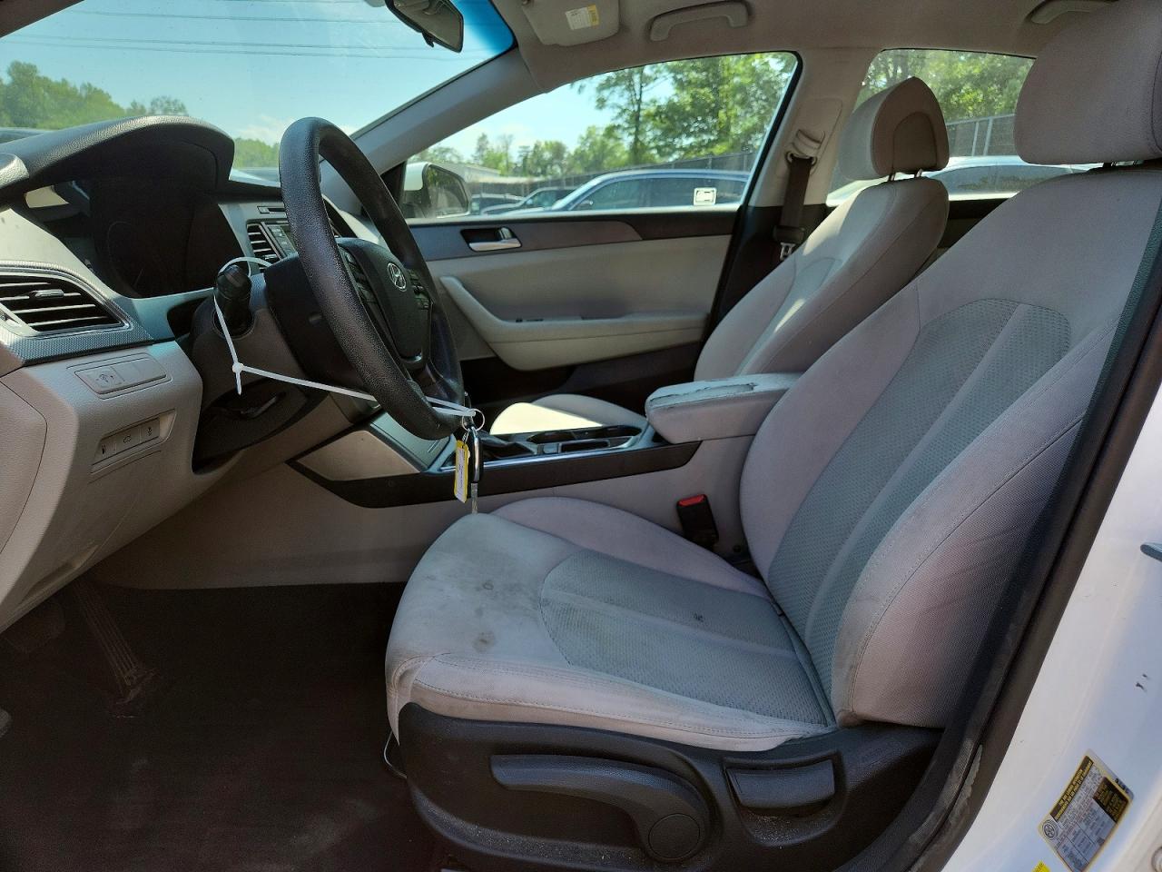 2015 Hyundai Sonata Se Белый vin: 5NPE24AF5FH246984