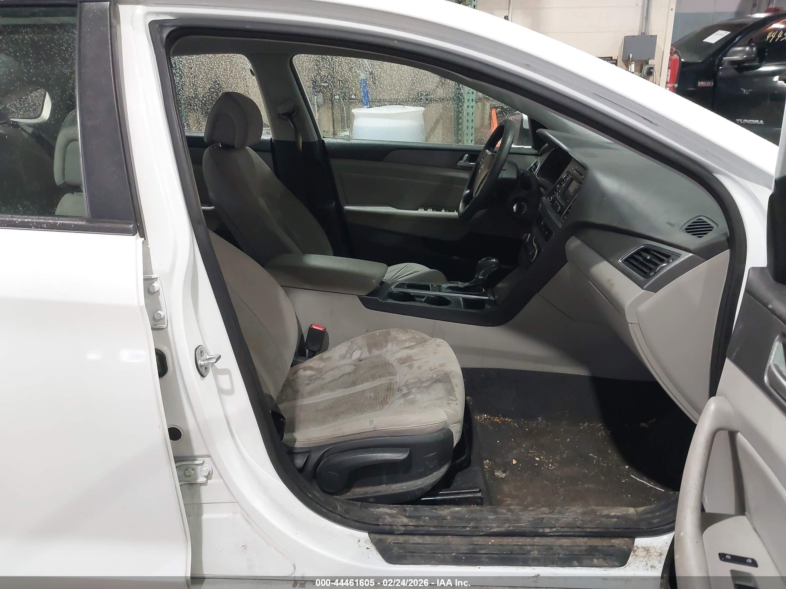 2015 Hyundai Sonata Se White vin: 5NPE24AF5FH254311