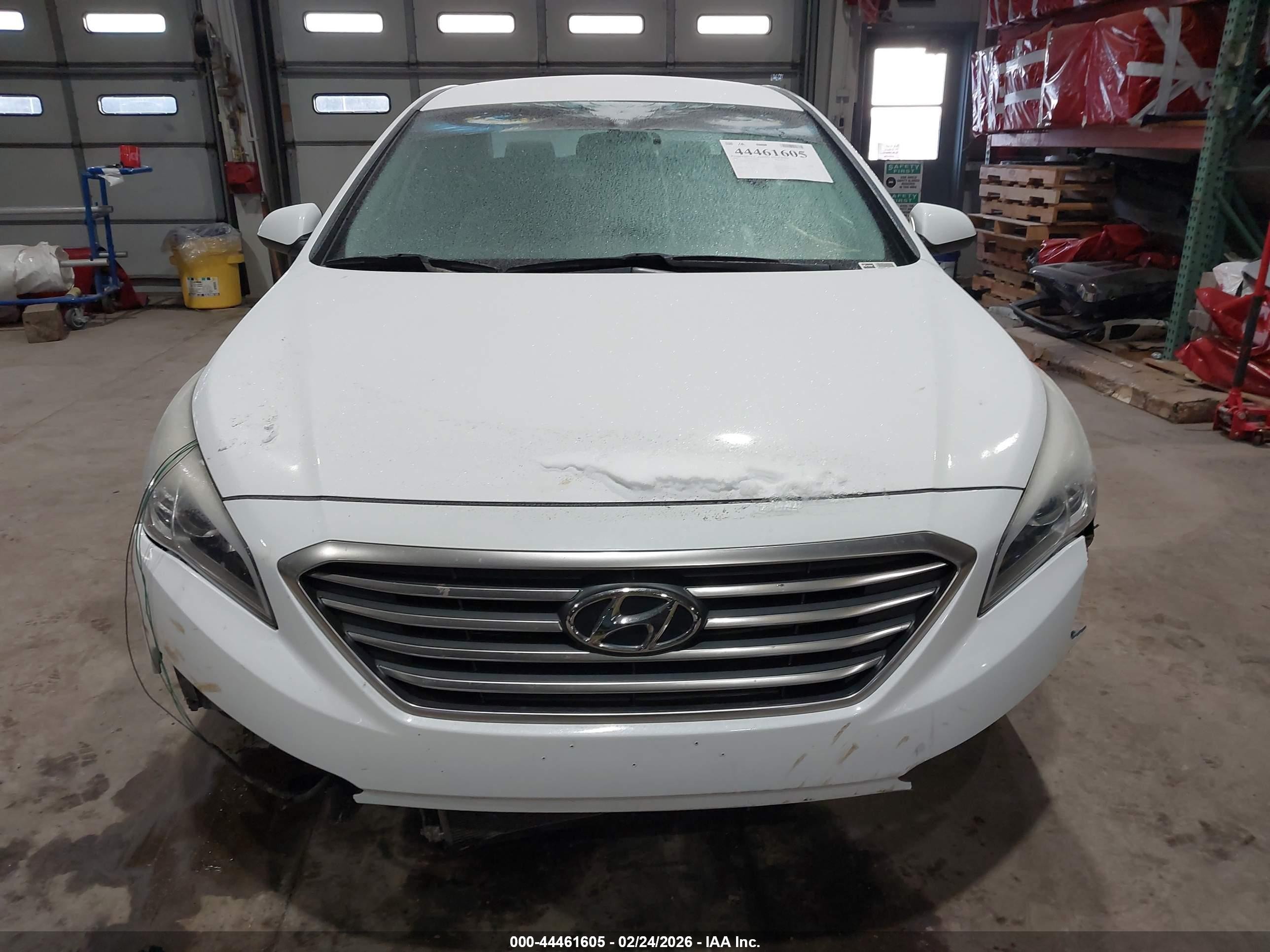 2015 Hyundai Sonata Se White vin: 5NPE24AF5FH254311