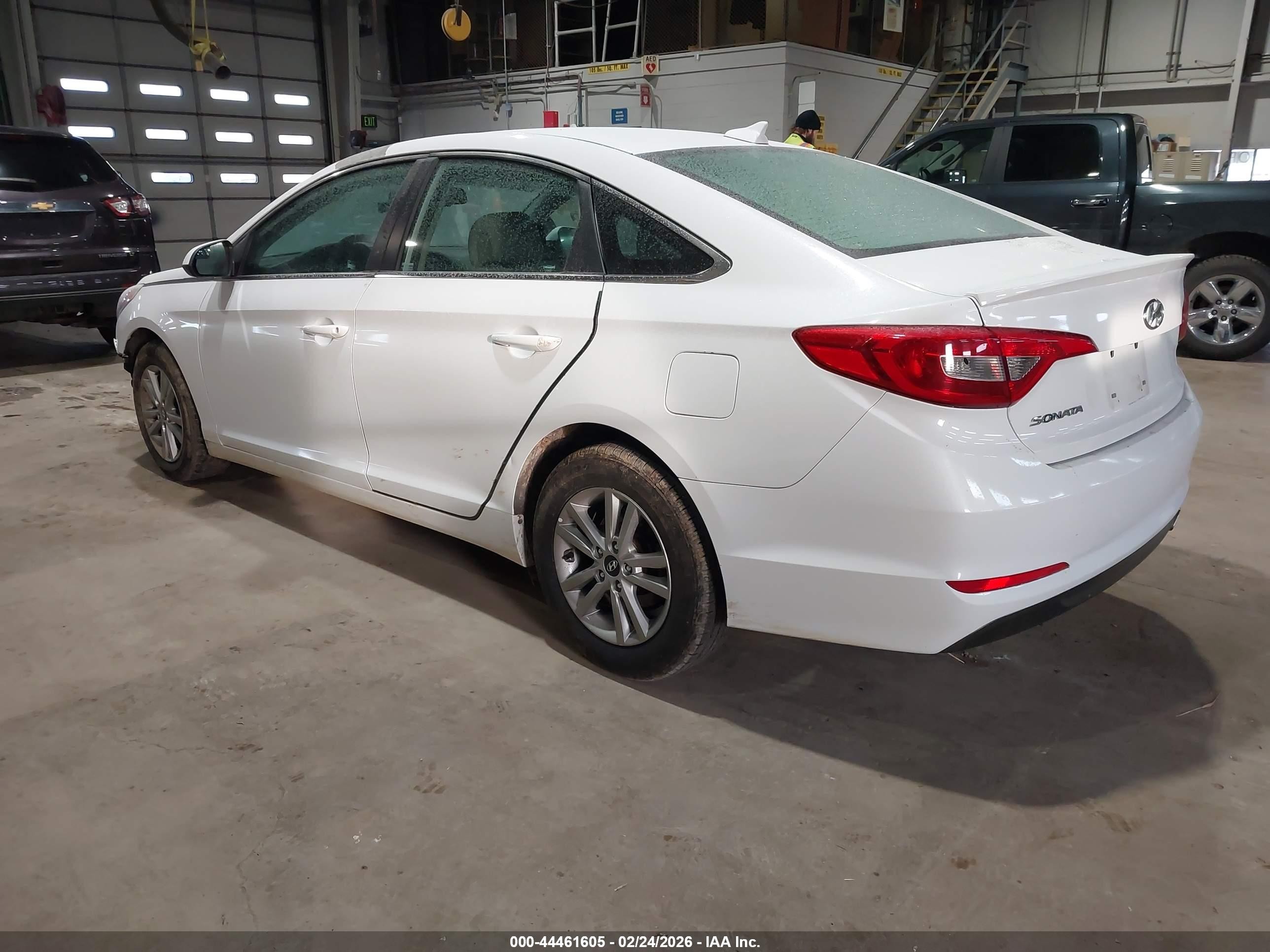2015 Hyundai Sonata Se White vin: 5NPE24AF5FH254311