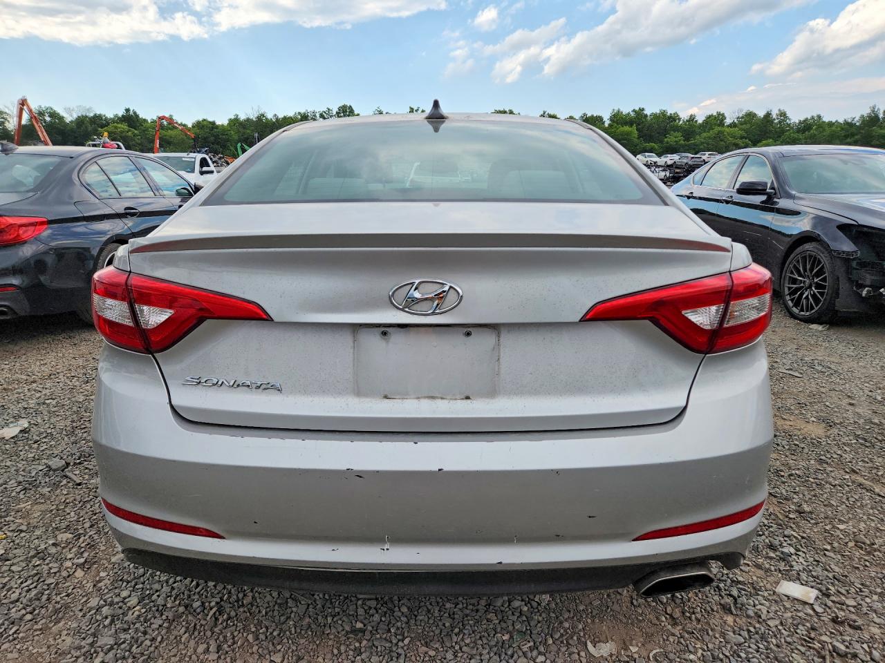 2016 Hyundai Sonata Se Silver vin: 5NPE24AF5GH361294
