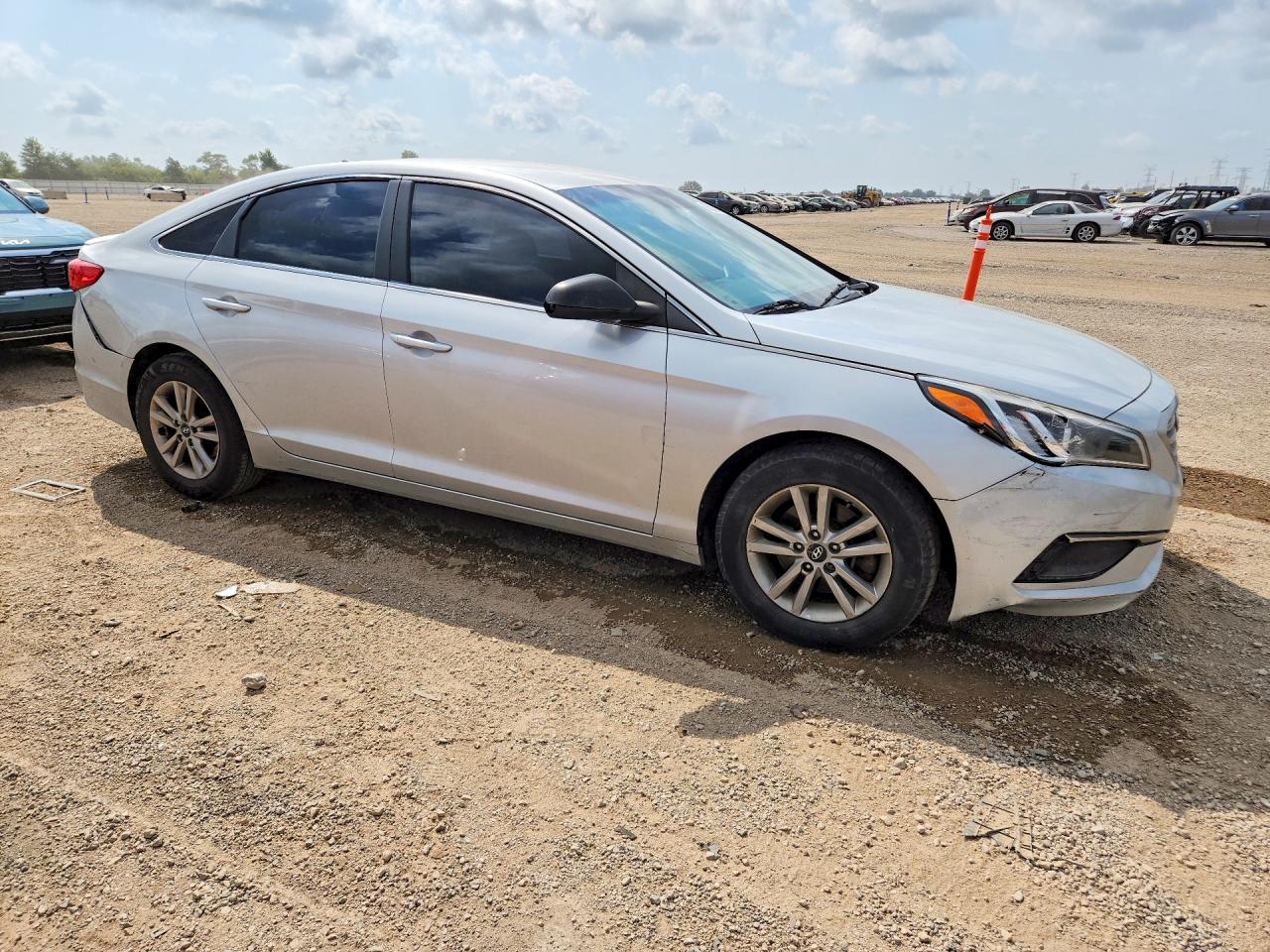 2016 Hyundai Sonata Se Silver vin: 5NPE24AF5GH420683