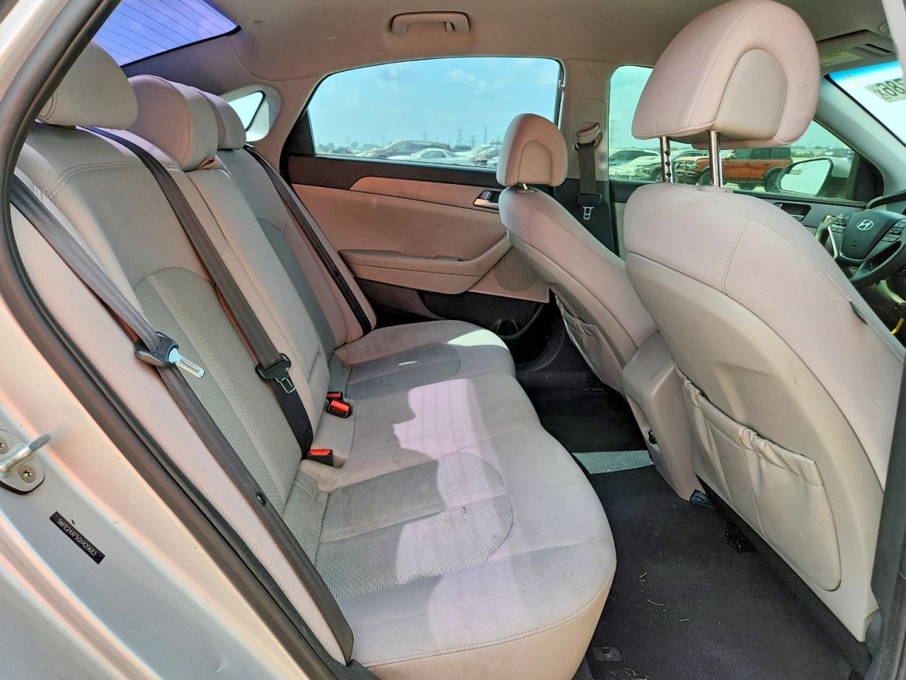 2016 Hyundai Sonata Se Silver vin: 5NPE24AF5GH420683