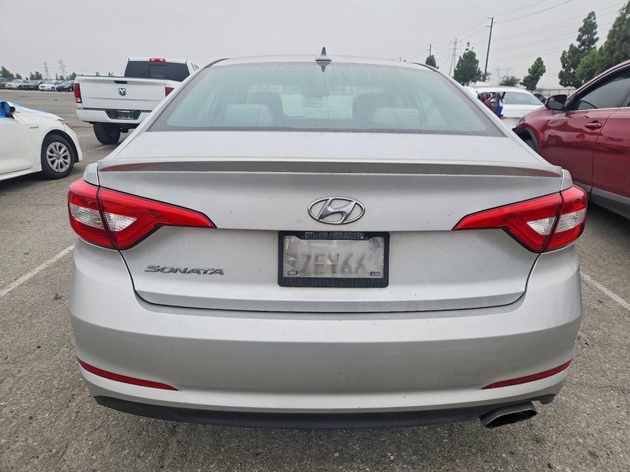 2017 Hyundai Sonata Se Silver vin: 5NPE24AF5HH565739