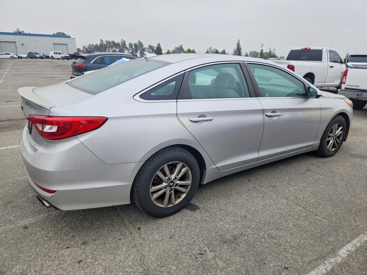 2017 Hyundai Sonata Se Silver vin: 5NPE24AF5HH565739