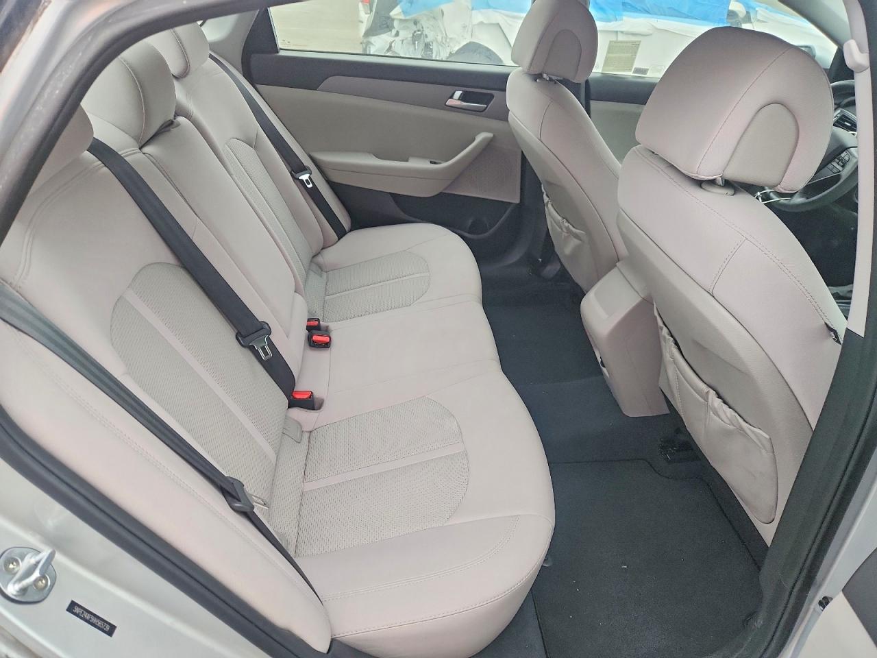 2017 Hyundai Sonata Se Silver vin: 5NPE24AF5HH565739