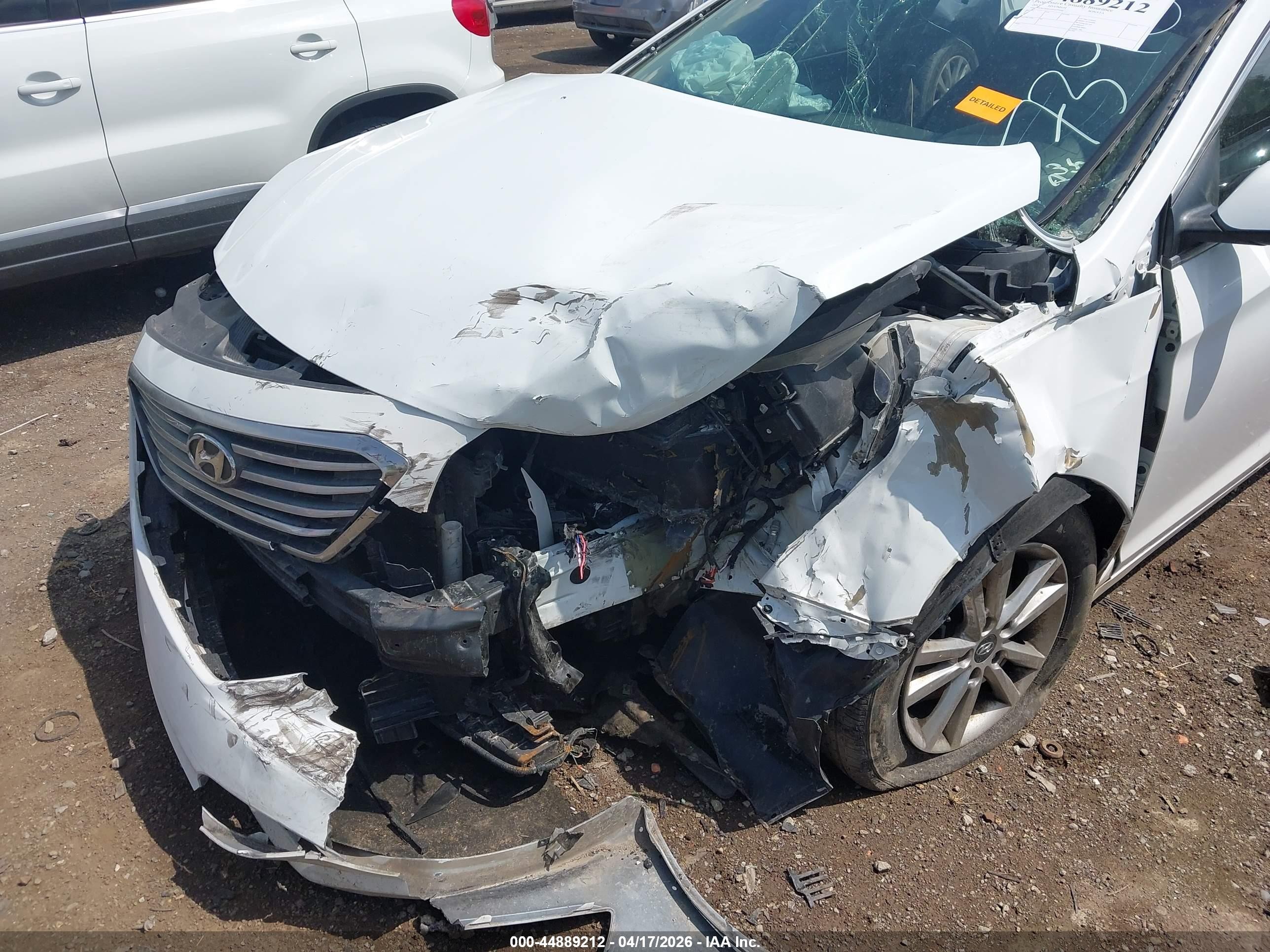 2017 Hyundai Sonata Se White vin: 5NPE24AF5HH577390