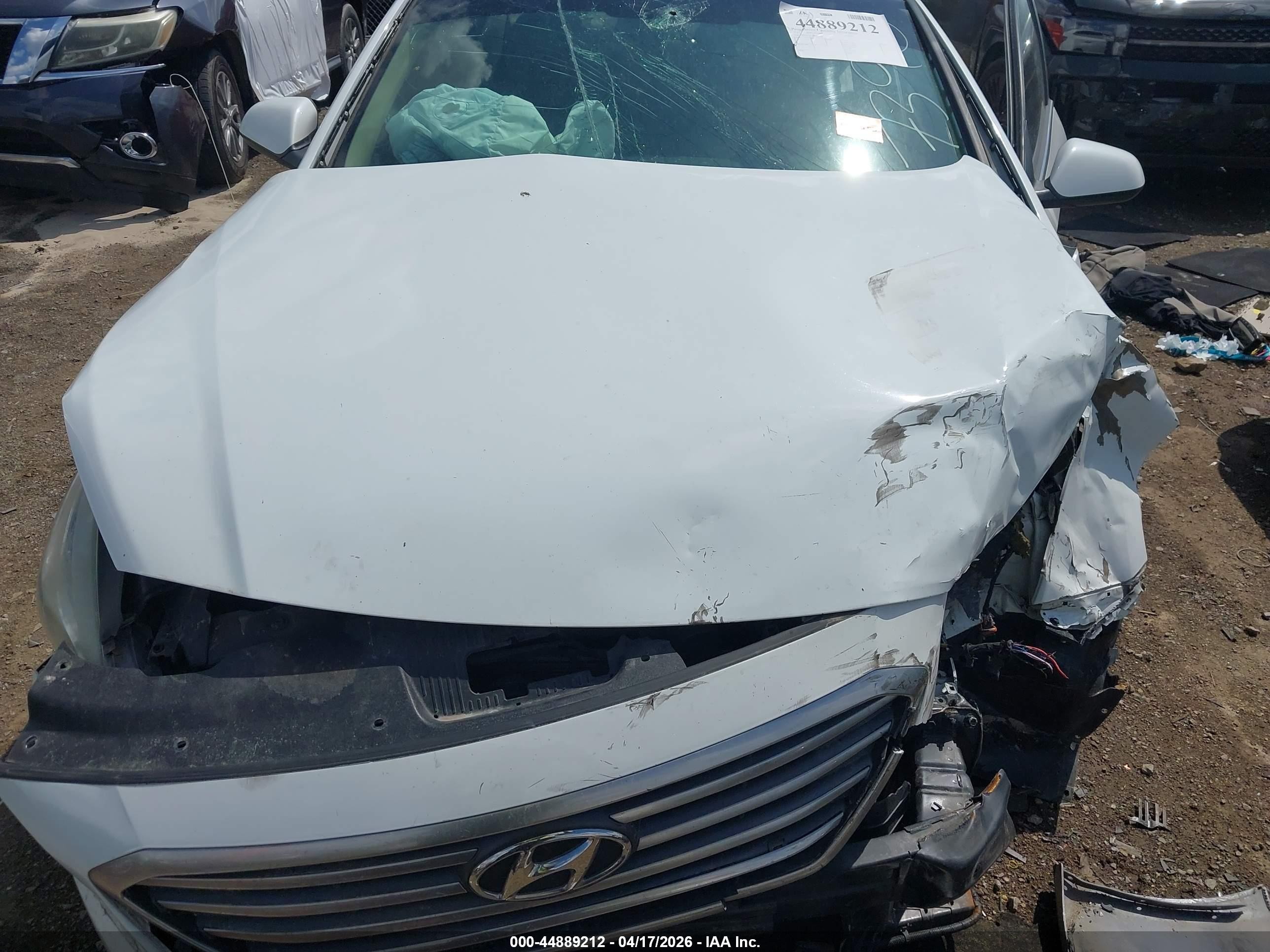 2017 Hyundai Sonata Se White vin: 5NPE24AF5HH577390