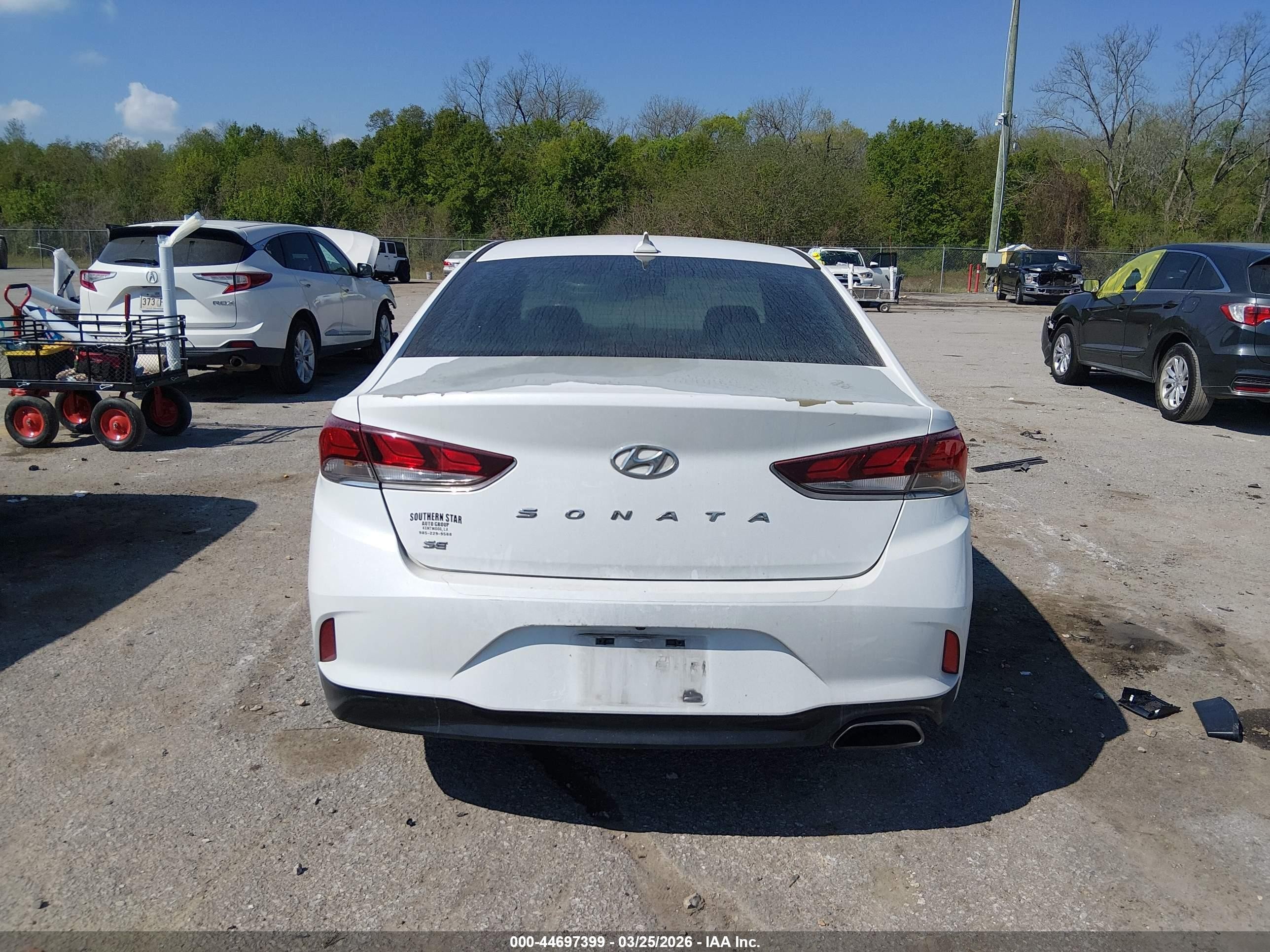 2018 Hyundai Sonata Se White vin: 5NPE24AF5JH702037