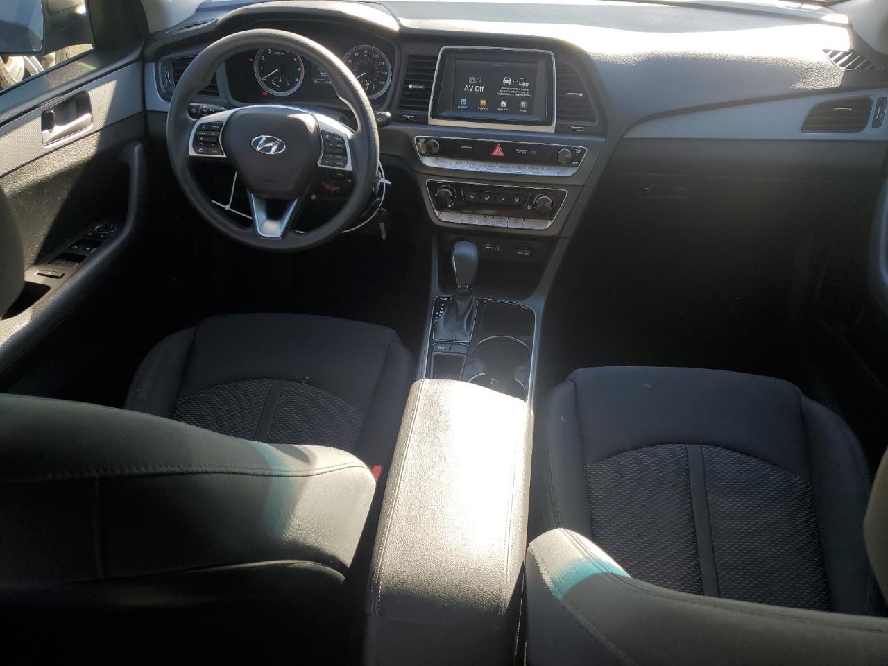 2019 Hyundai Sonata Se Серый vin: 5NPE24AF5KH747478