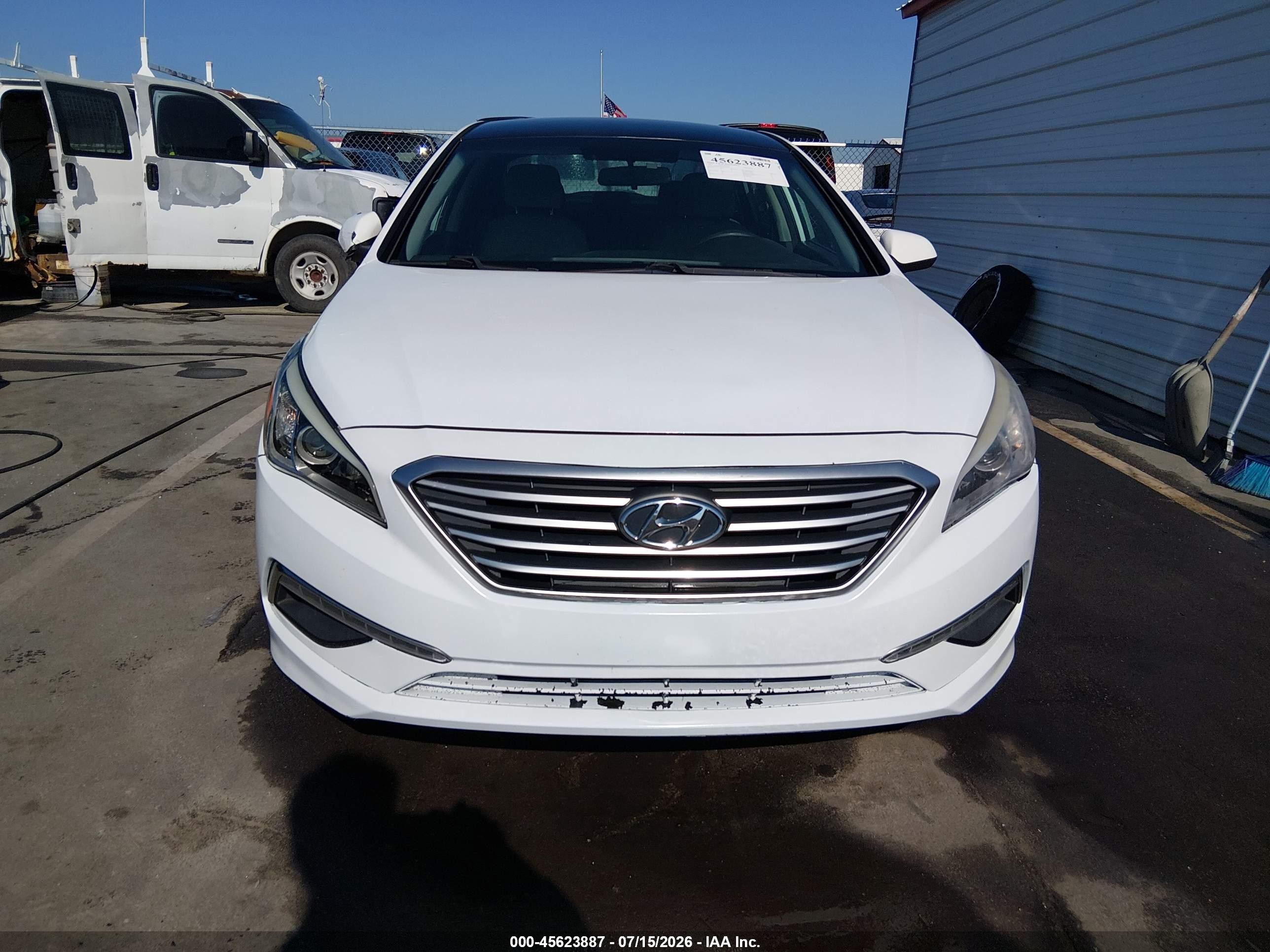 2015 Hyundai Sonata Se Белый vin: 5NPE24AF6FH000896