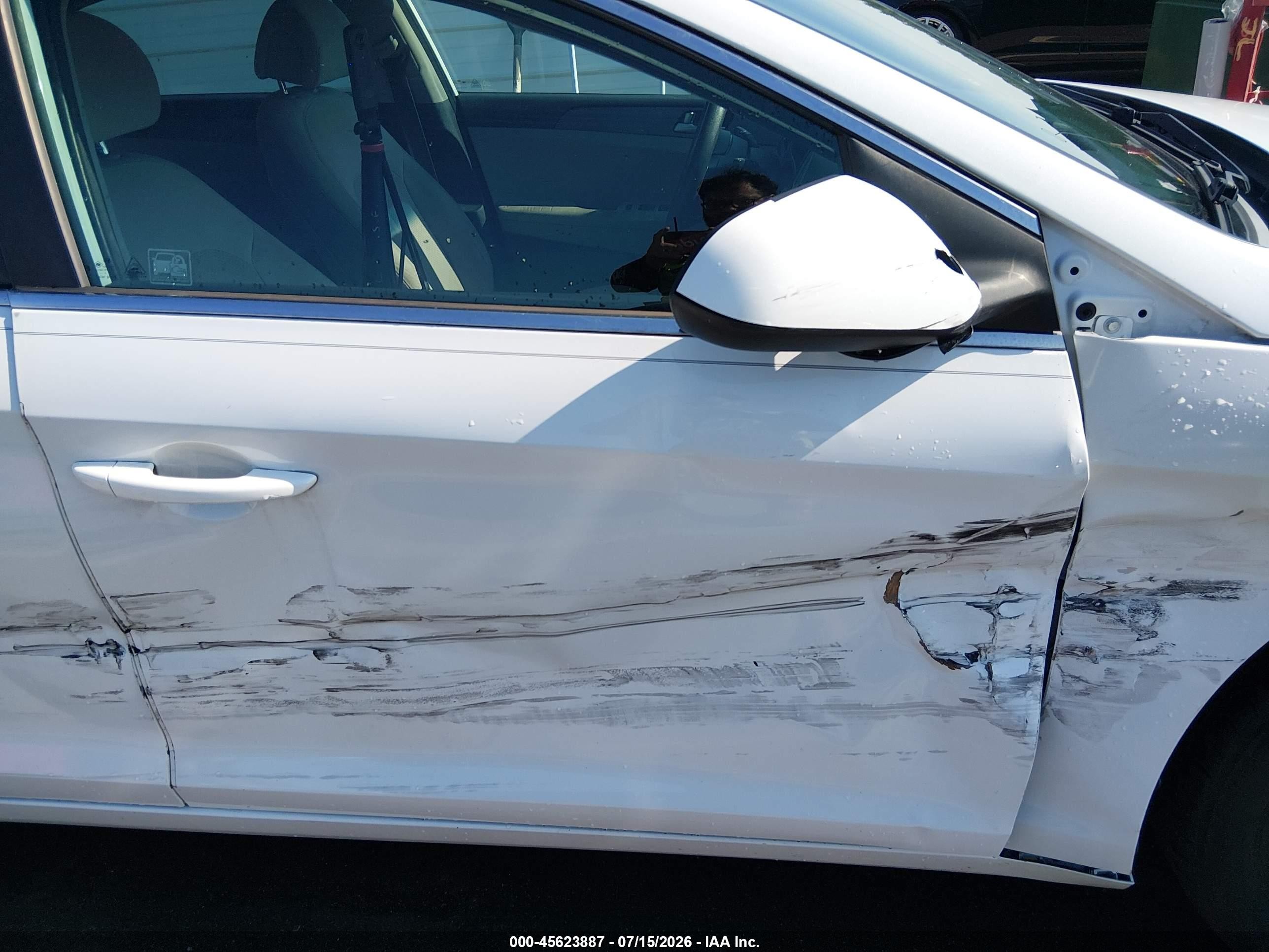 2015 Hyundai Sonata Se Белый vin: 5NPE24AF6FH000896
