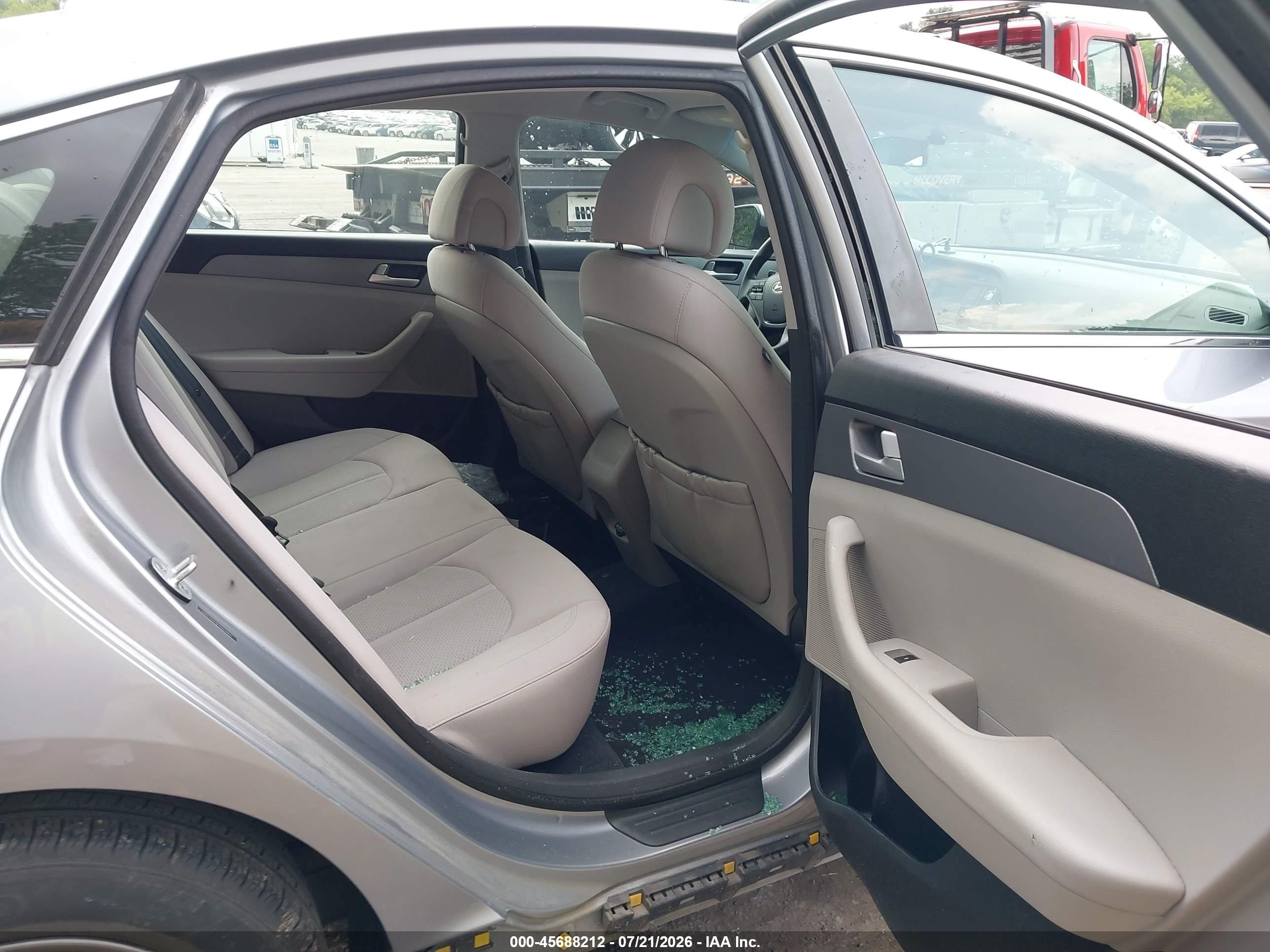 2015 Hyundai Sonata Se Silver vin: 5NPE24AF6FH003863