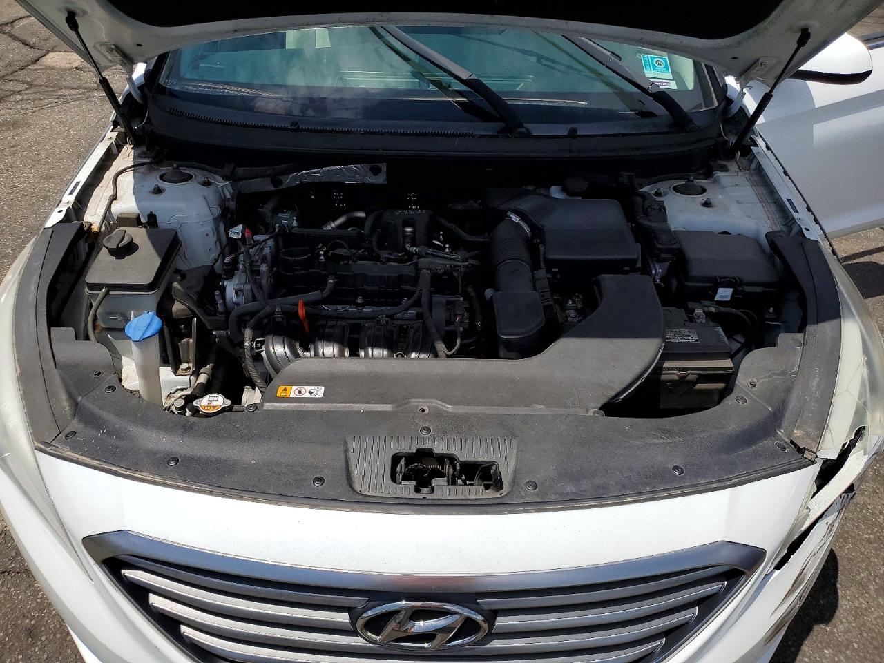 2015 Hyundai Sonata Se White vin: 5NPE24AF6FH007721