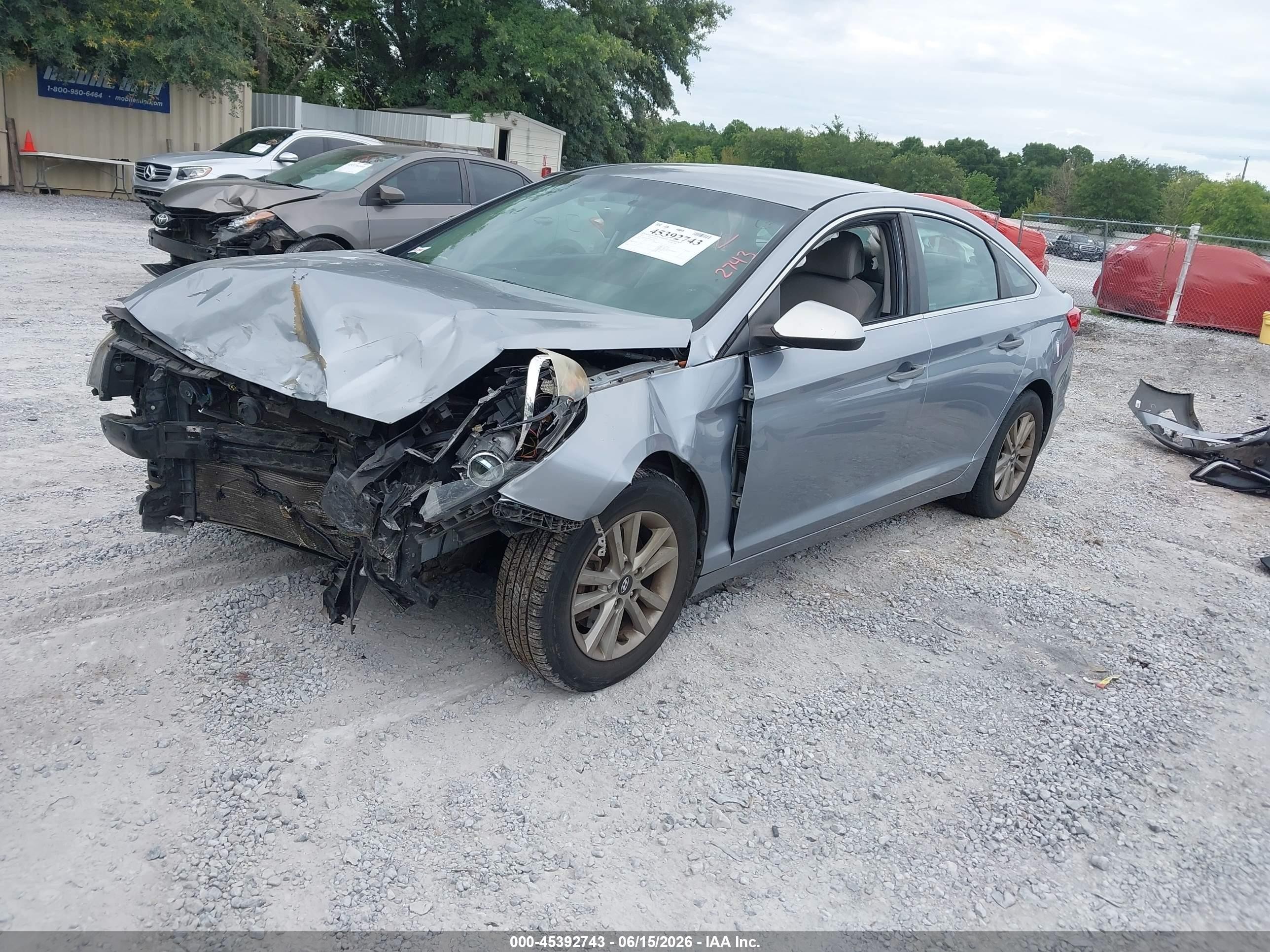 2015 Hyundai Sonata Se Серебряный vin: 5NPE24AF6FH022199