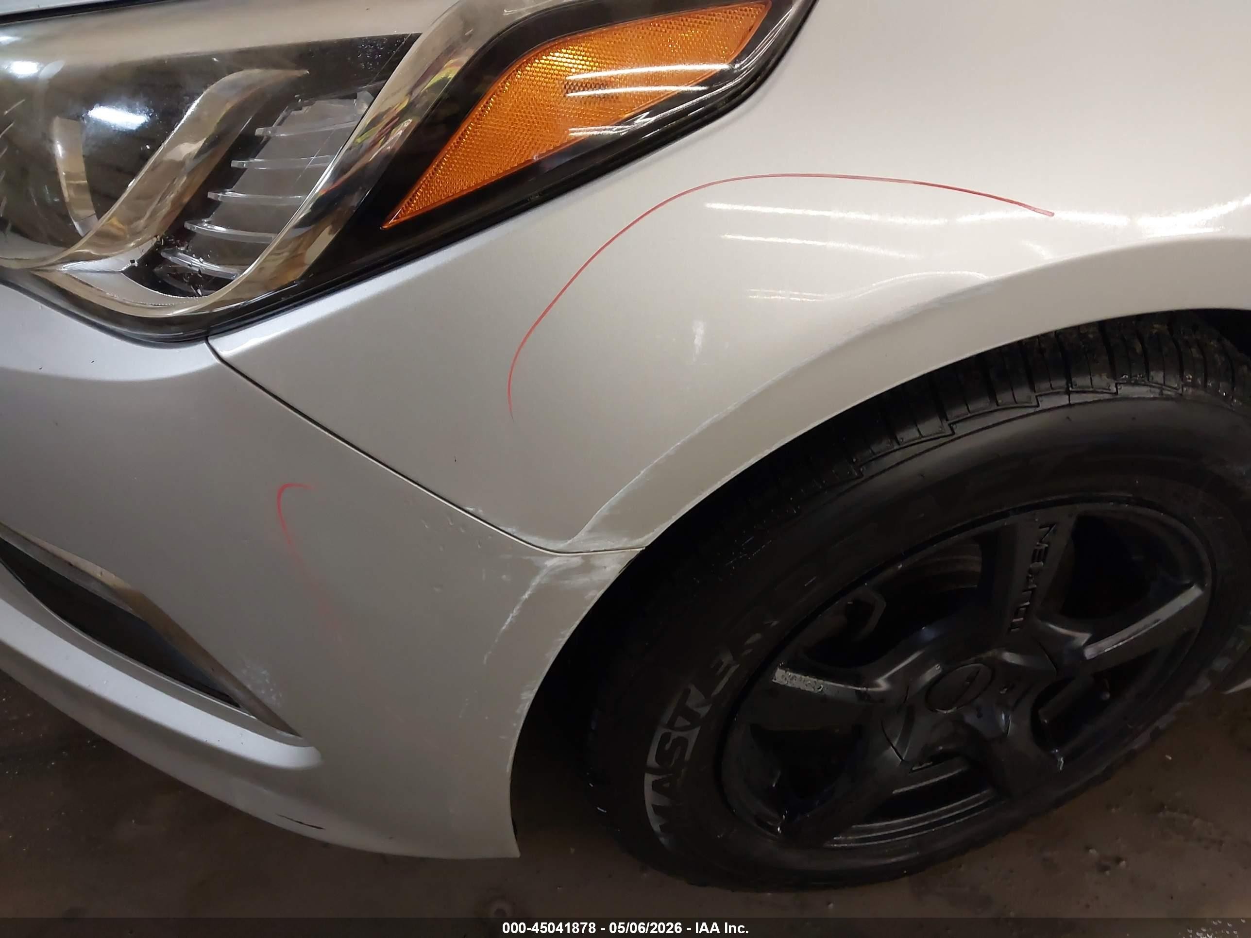 2015 Hyundai Sonata Se Серебряный vin: 5NPE24AF6FH110542