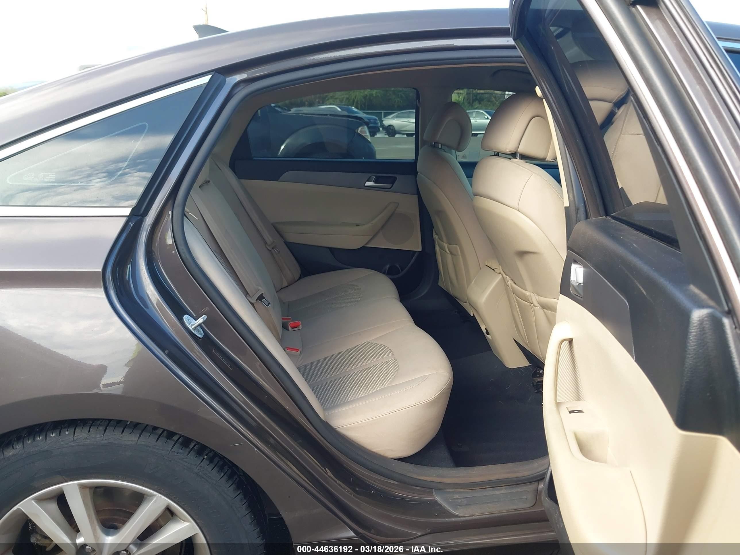 2015 Hyundai Sonata Se Brown vin: 5NPE24AF6FH132752